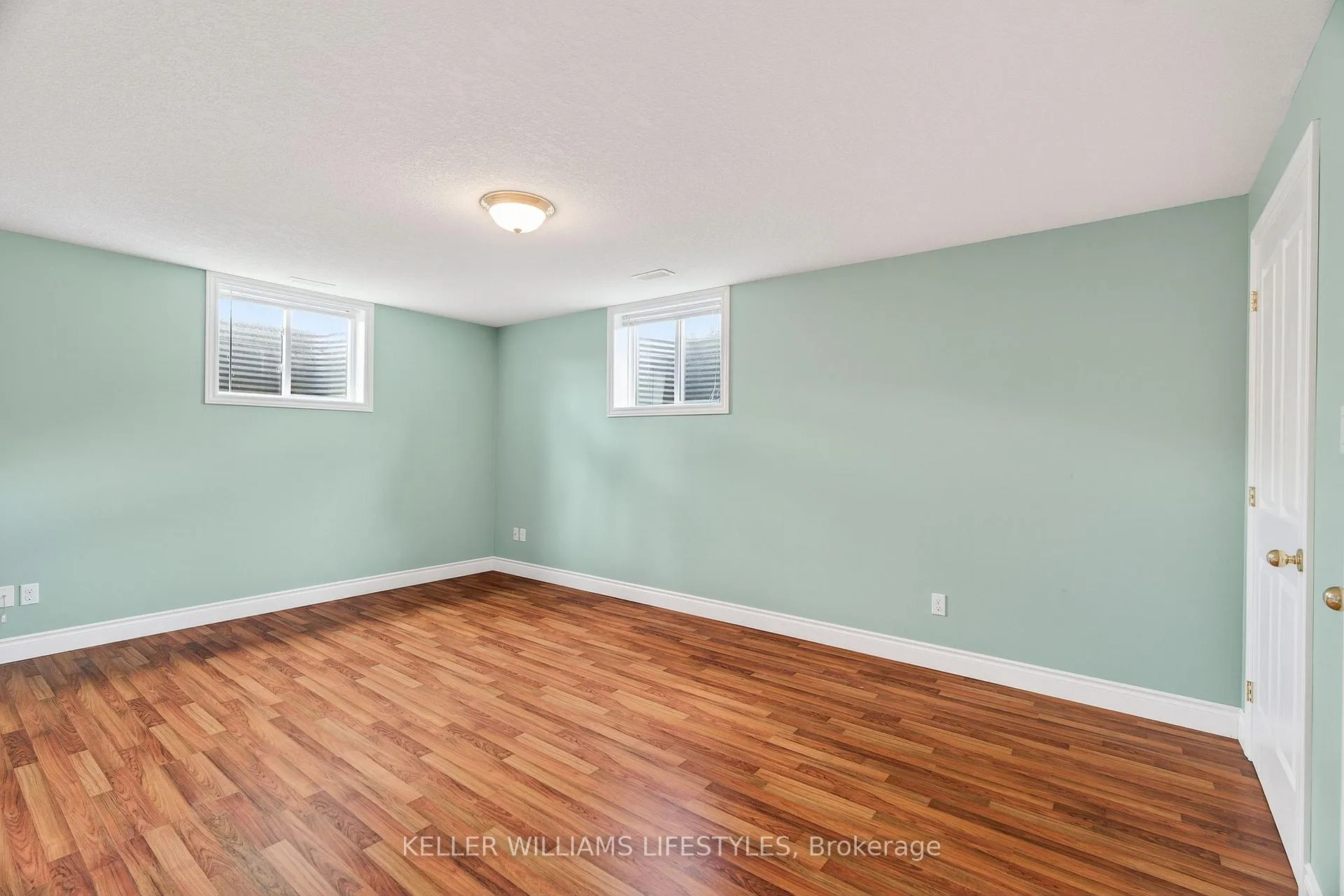 Photo 32 of 111 Jenna Drive, Strathroy-Caradoc, NE — HOMEH