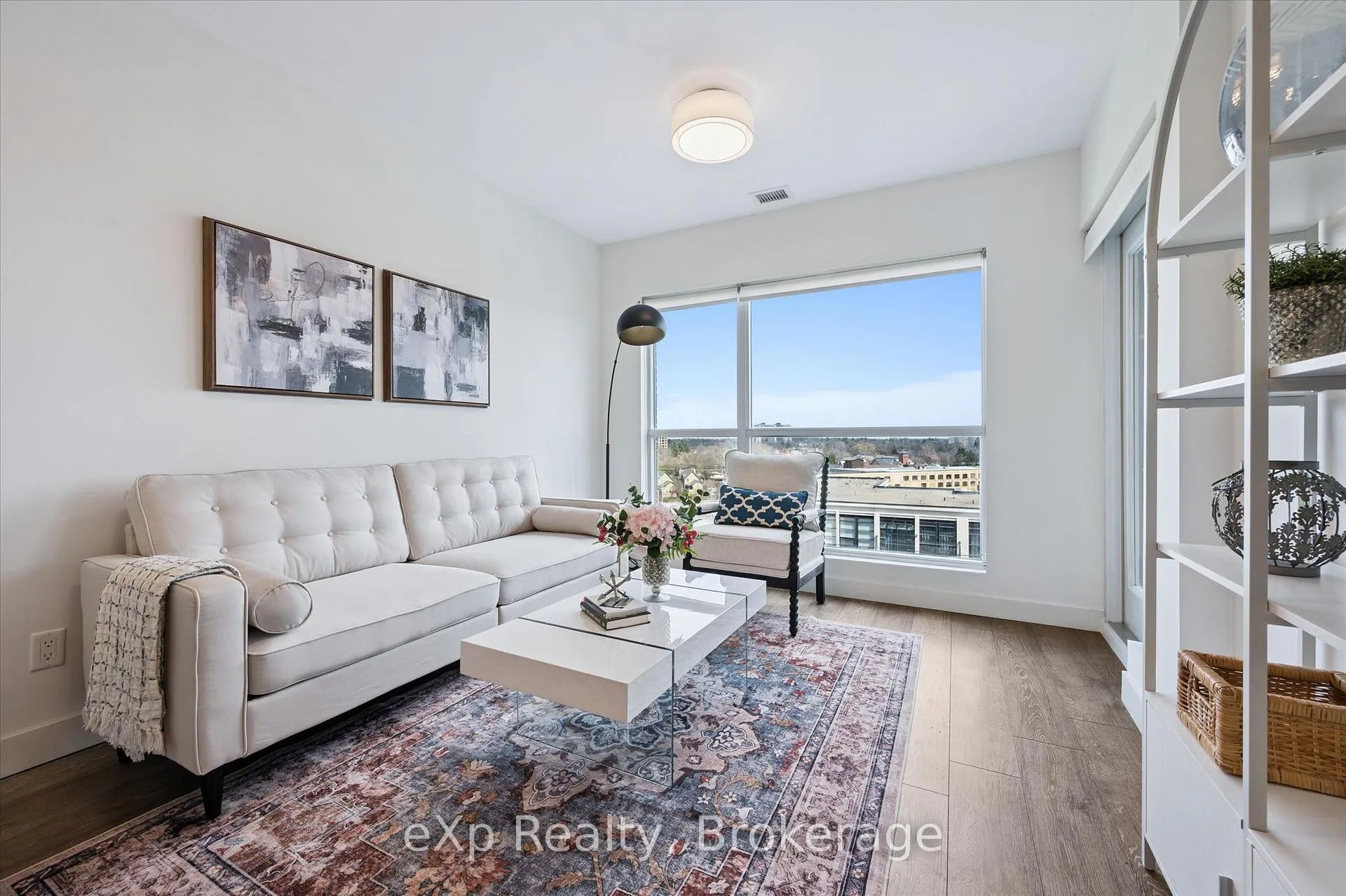 Photo 4 of Unit 1006, 1 Victoria Street S, Kitchener — HOMEH