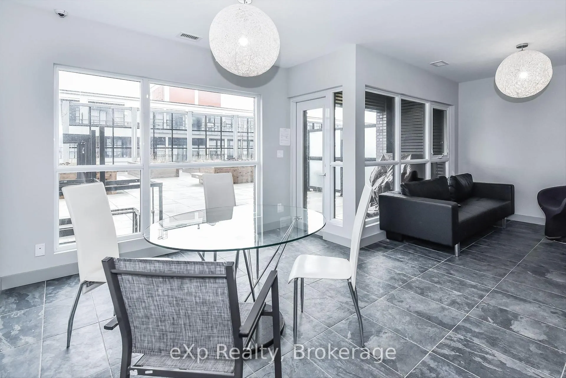 Photo 23 of Unit 1006, 1 Victoria Street S, Kitchener — HOMEH