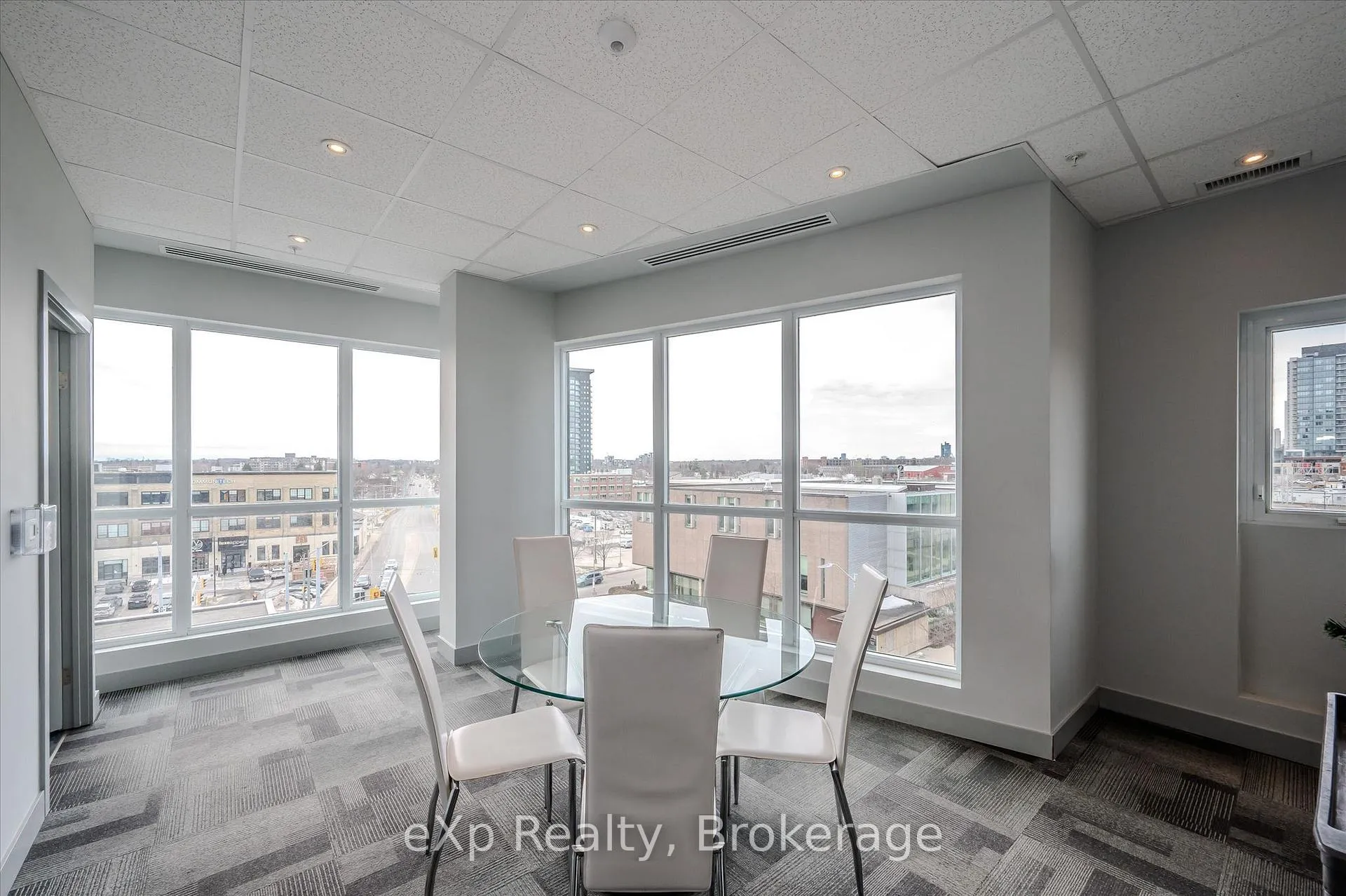 Photo 26 of Unit 1006, 1 Victoria Street S, Kitchener — HOMEH