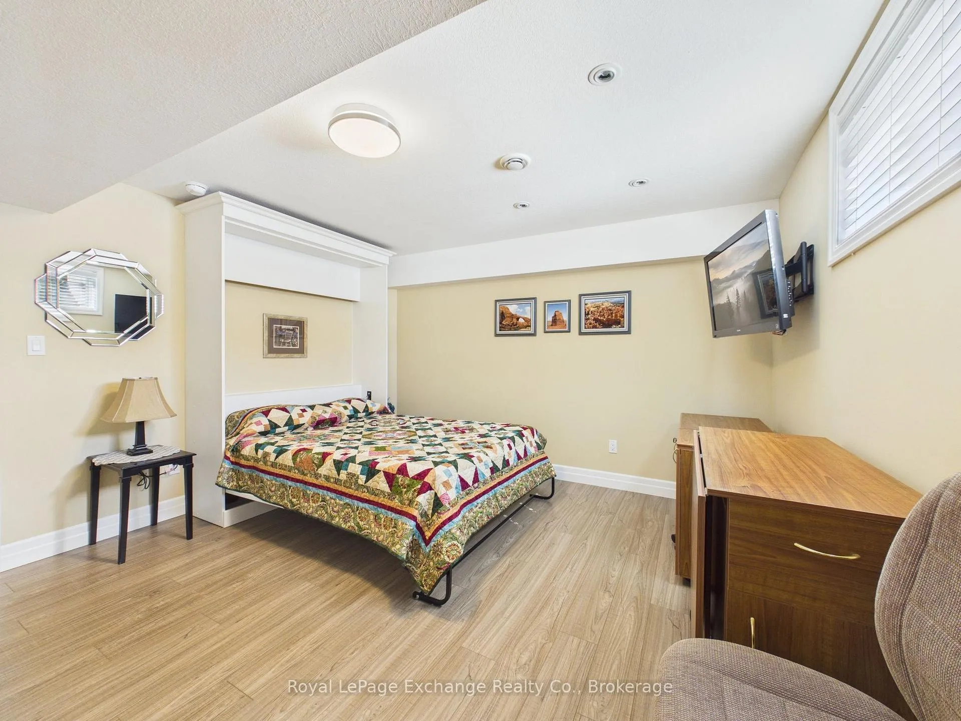 Photo 12 of 189 Wieck Boulevard, Kincardine — HOMEH