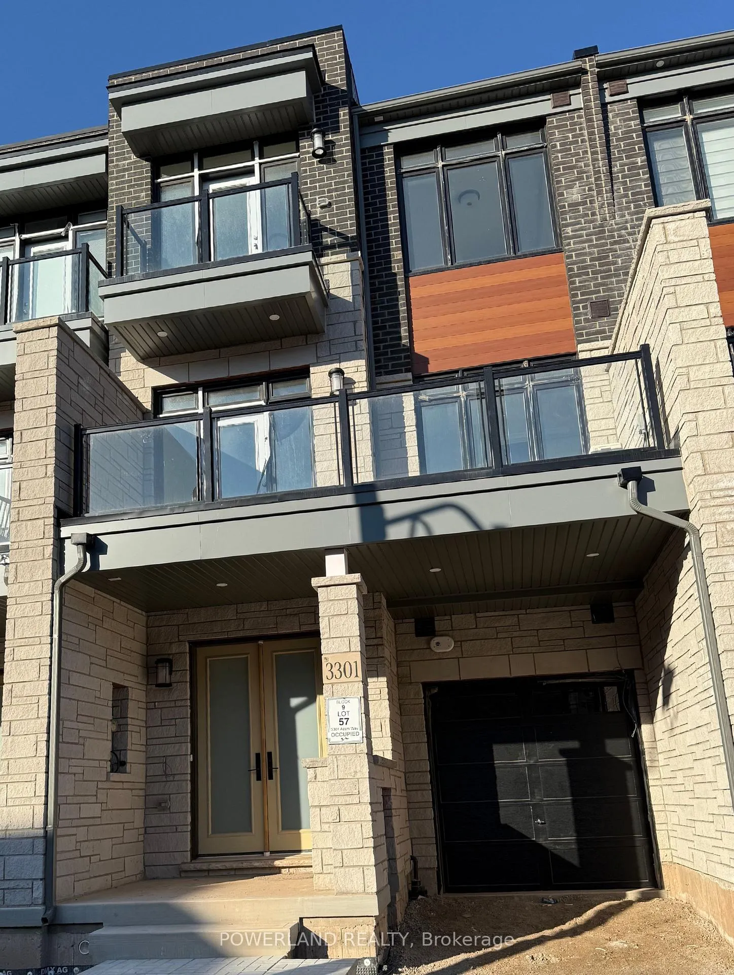 Photo 1 of 3301 Azam Way, Oakville, Glenorchy — HOMEH