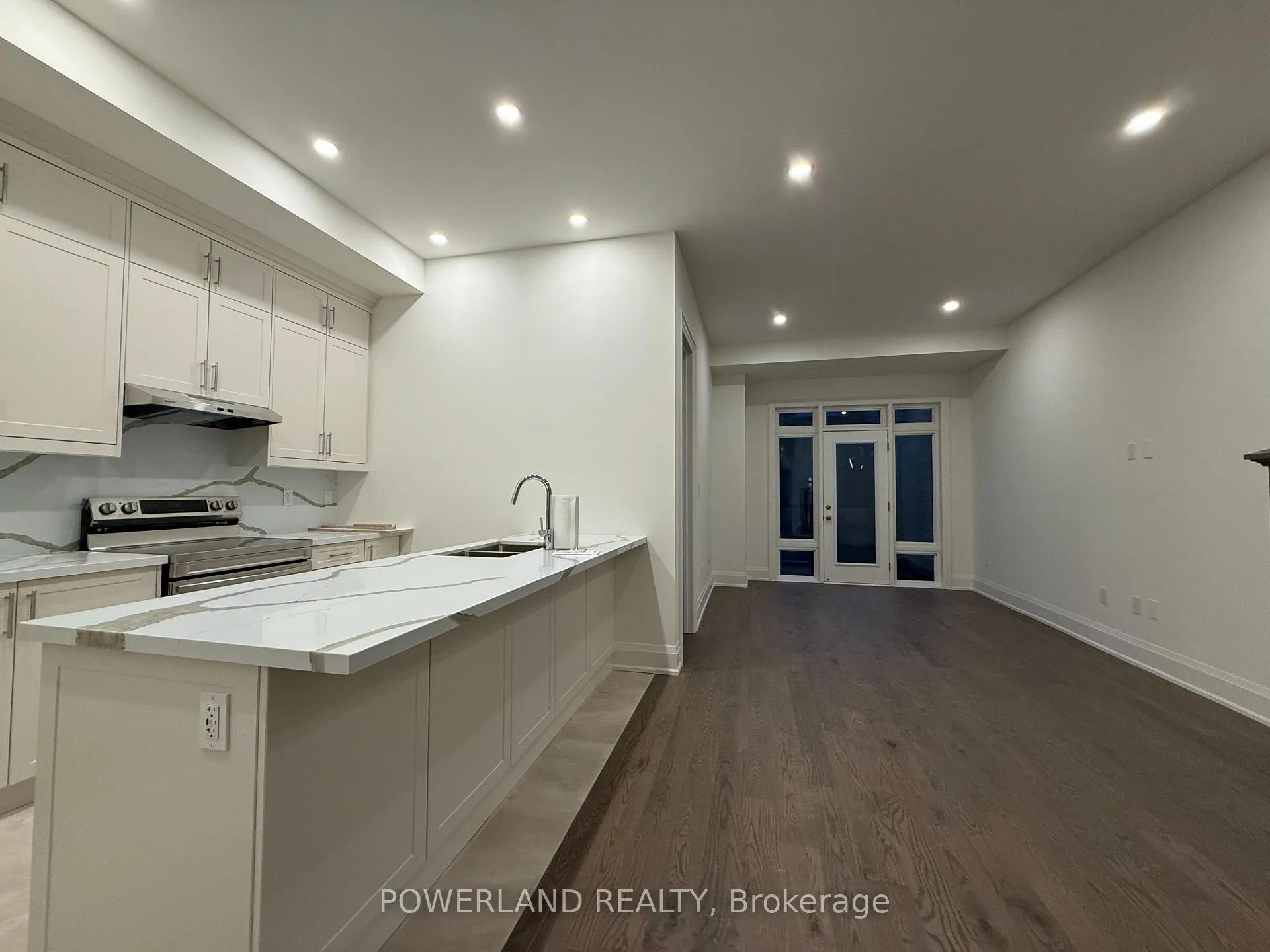 Photo 5 of 3301 Azam Way, Oakville, Glenorchy — HOMEH