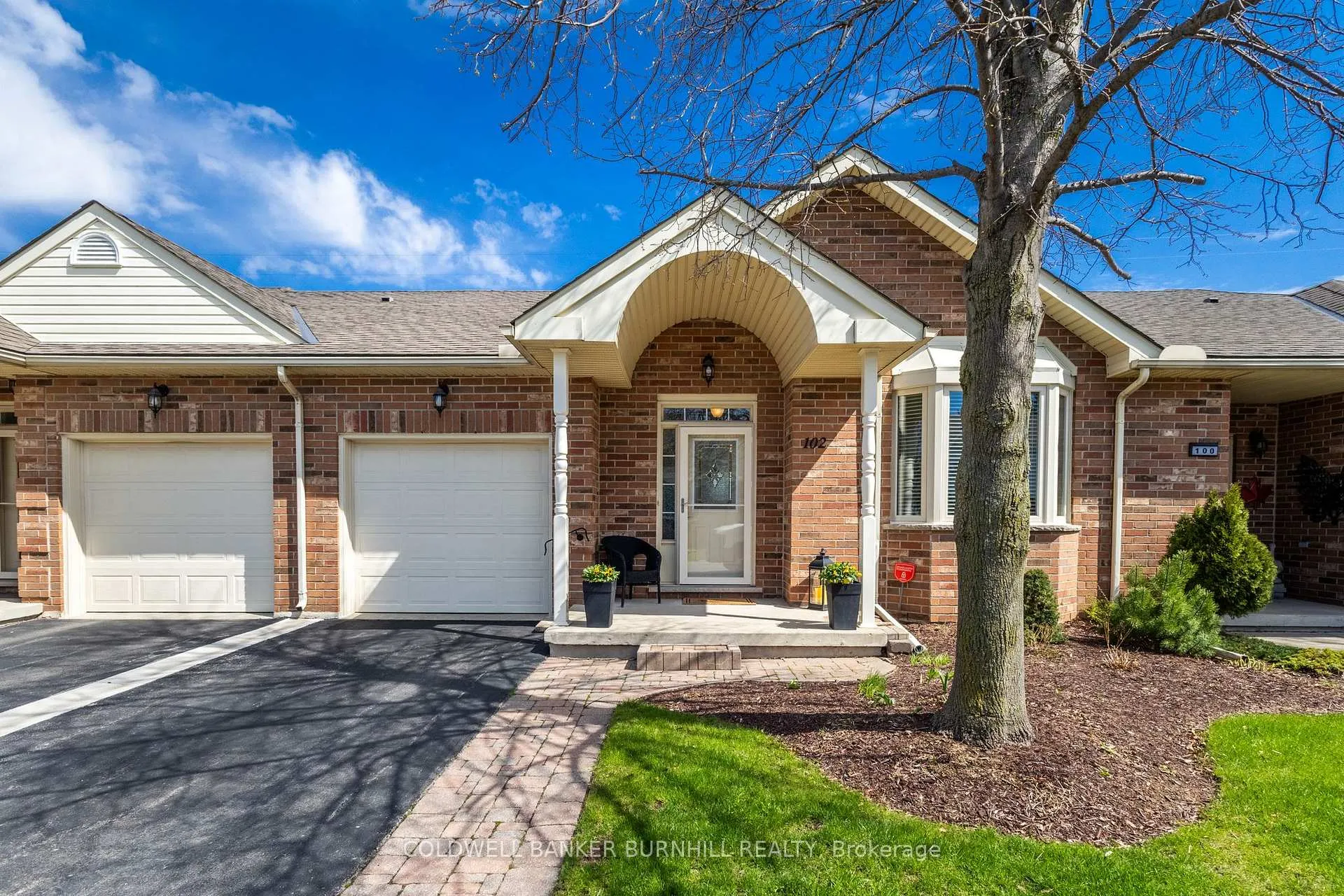 Photo 1 of 102 Northernbreeze Street, Hamilton, Twenty Place — HOMEH