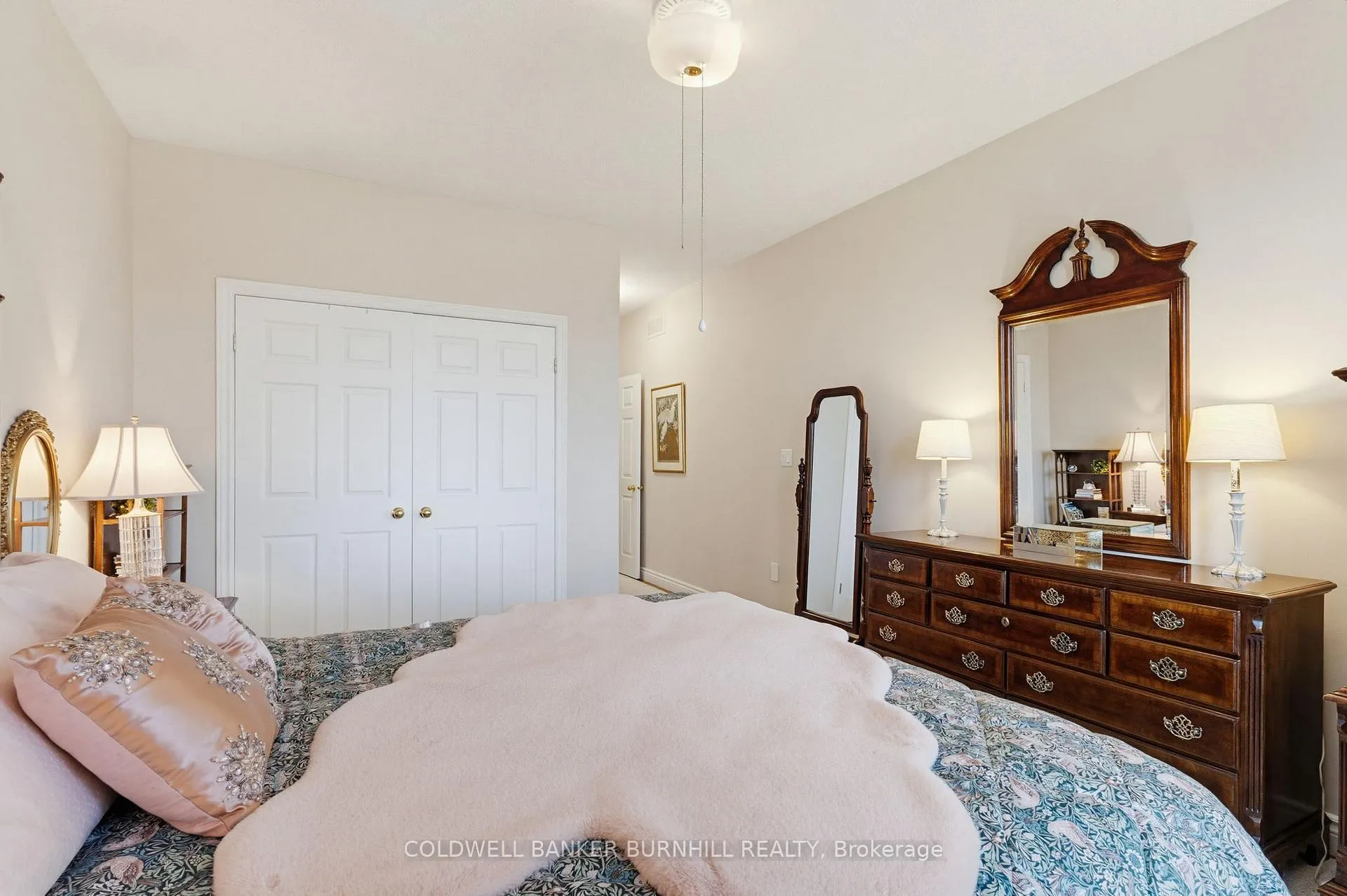 Photo 16 of 102 Northernbreeze Street, Hamilton, Twenty Place — HOMEH