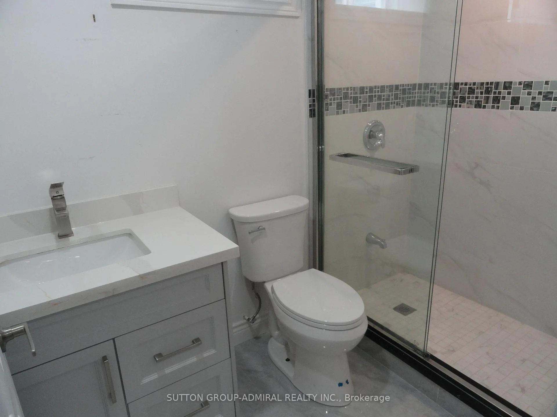 Photo 17 of 121 Marigold Gardens, Oakville, Glenorchy — HOMEH