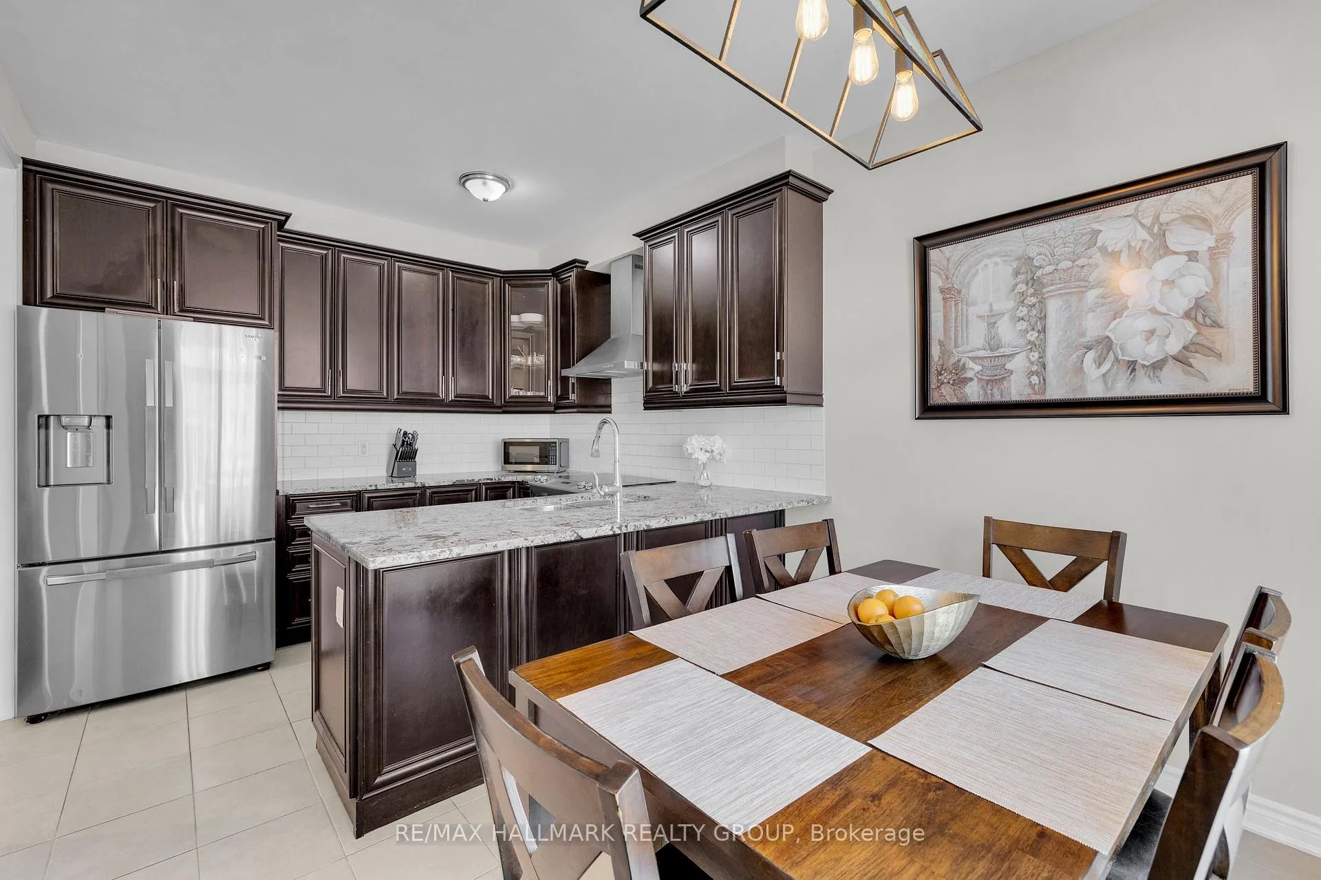 Photo 17 of 229 Meadowbreeze Drive, Ottawa, Kanata - Emerald Meadows/Trailwest — HOMEH