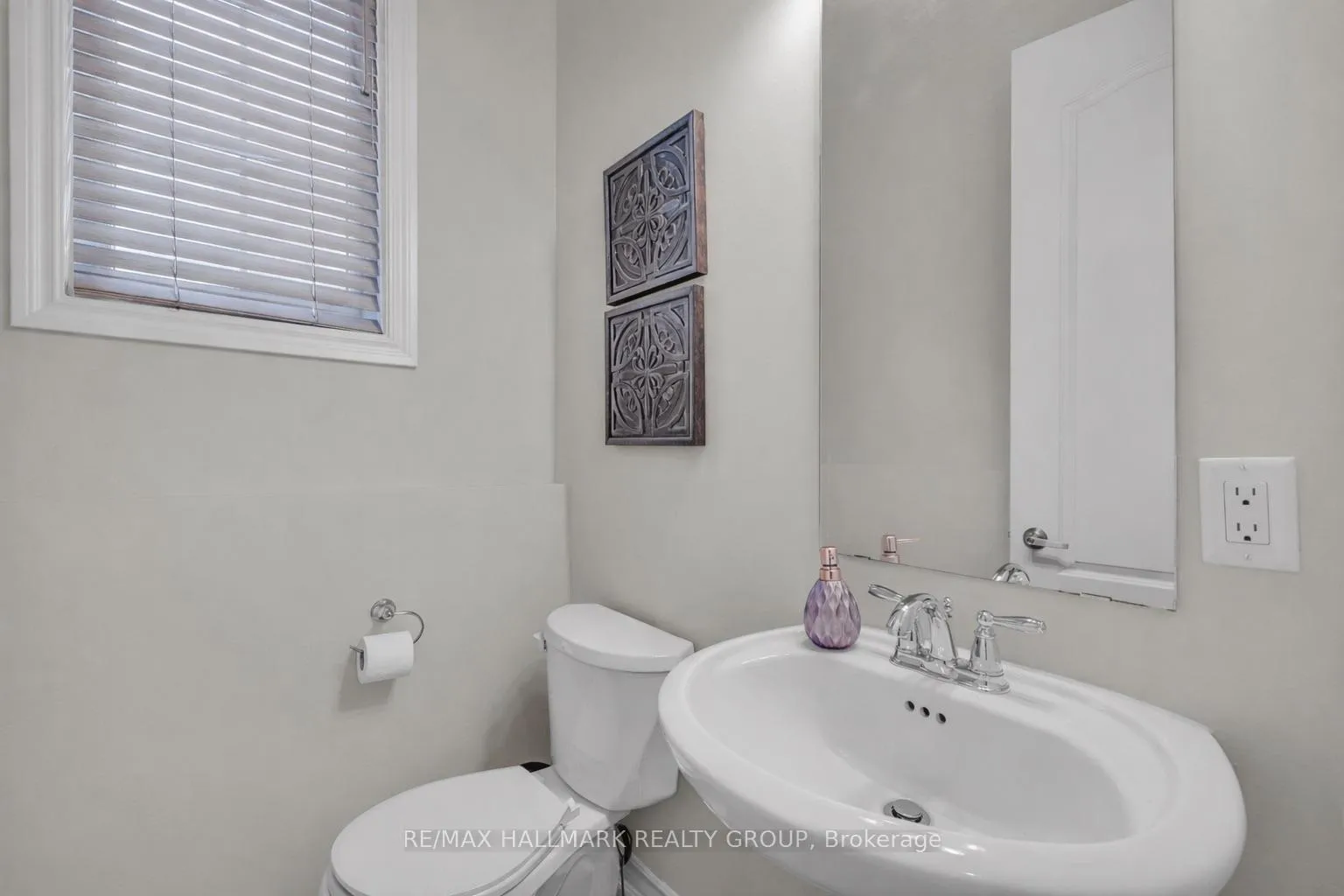 Photo 28 of 229 Meadowbreeze Drive, Ottawa, Kanata - Emerald Meadows/Trailwest — HOMEH