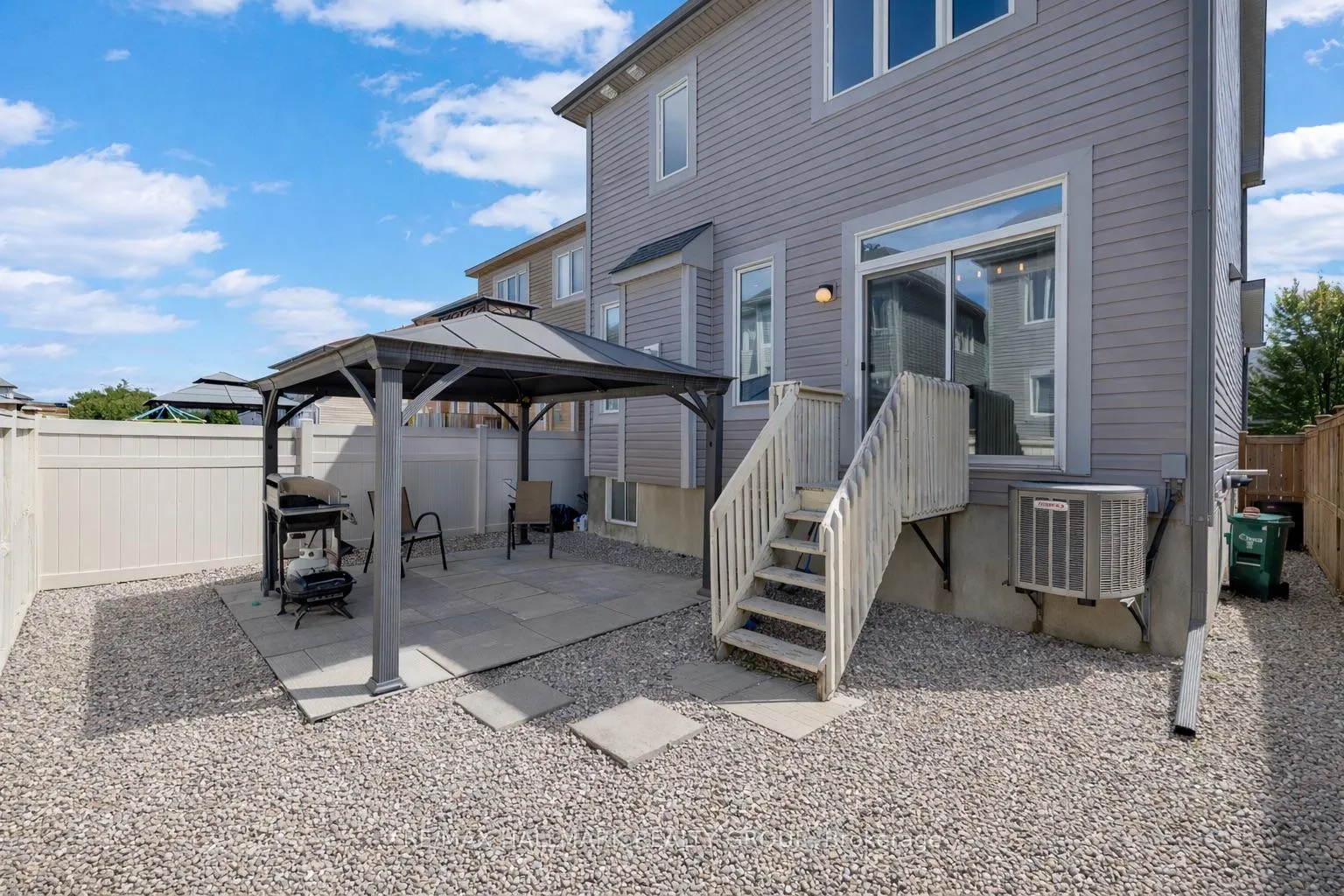 Photo 44 of 229 Meadowbreeze Drive, Ottawa, Kanata - Emerald Meadows/Trailwest — HOMEH