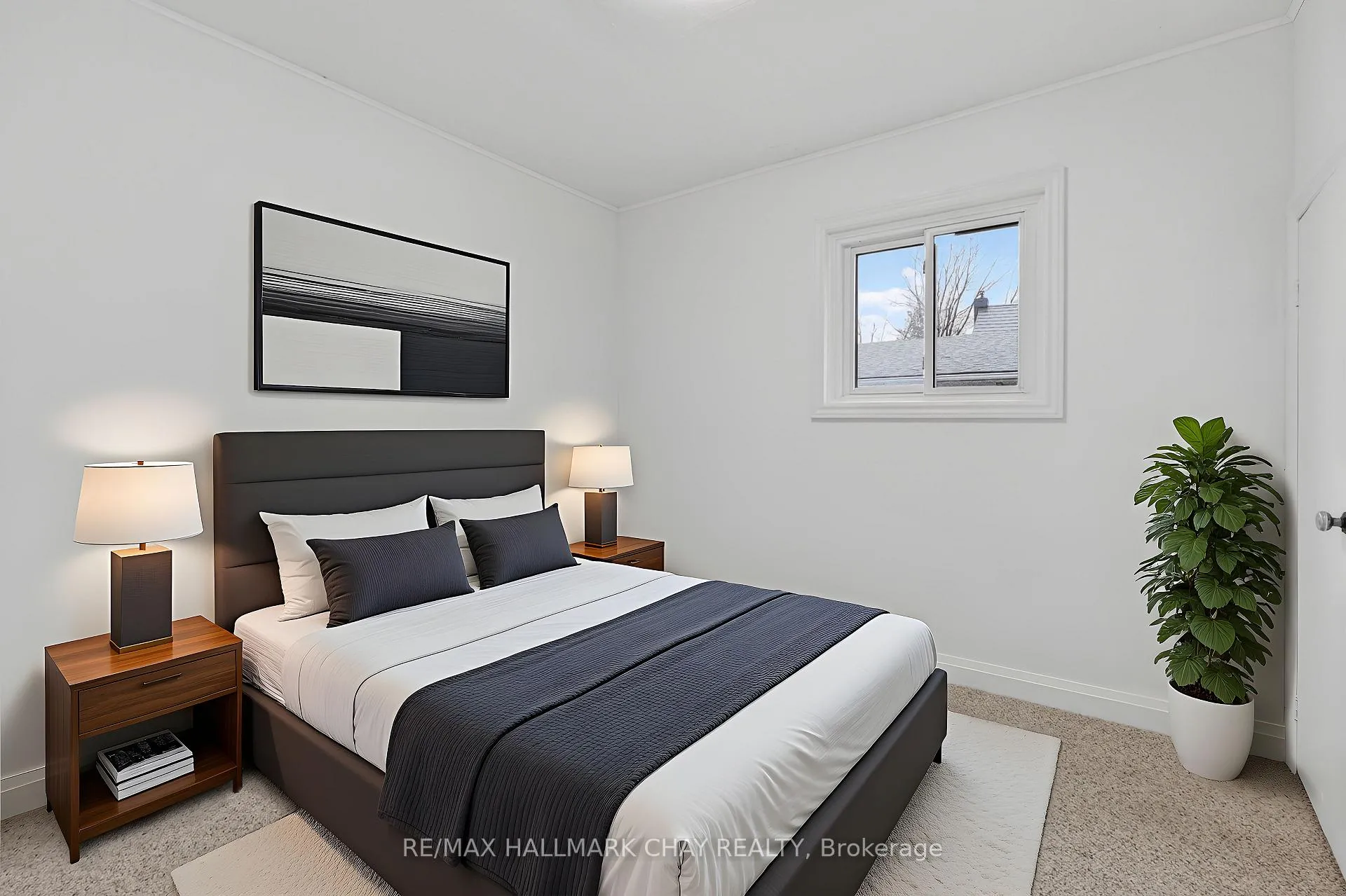 Photo 9 of 244 Gill Street, Orillia — HOMEH