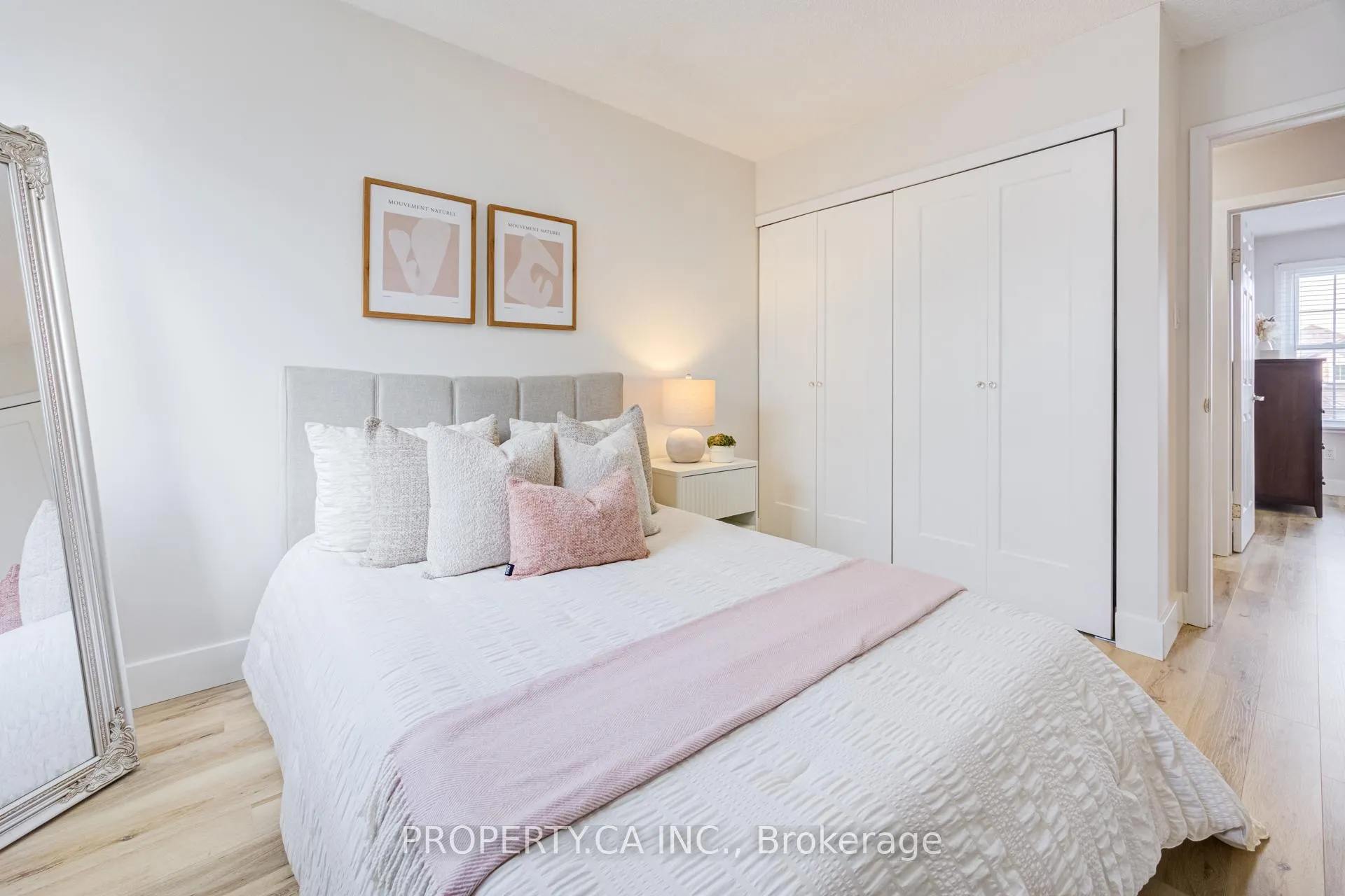 Photo 15 of 10 Mara Crescent, Brampton, Downtown Brampton — HOMEH