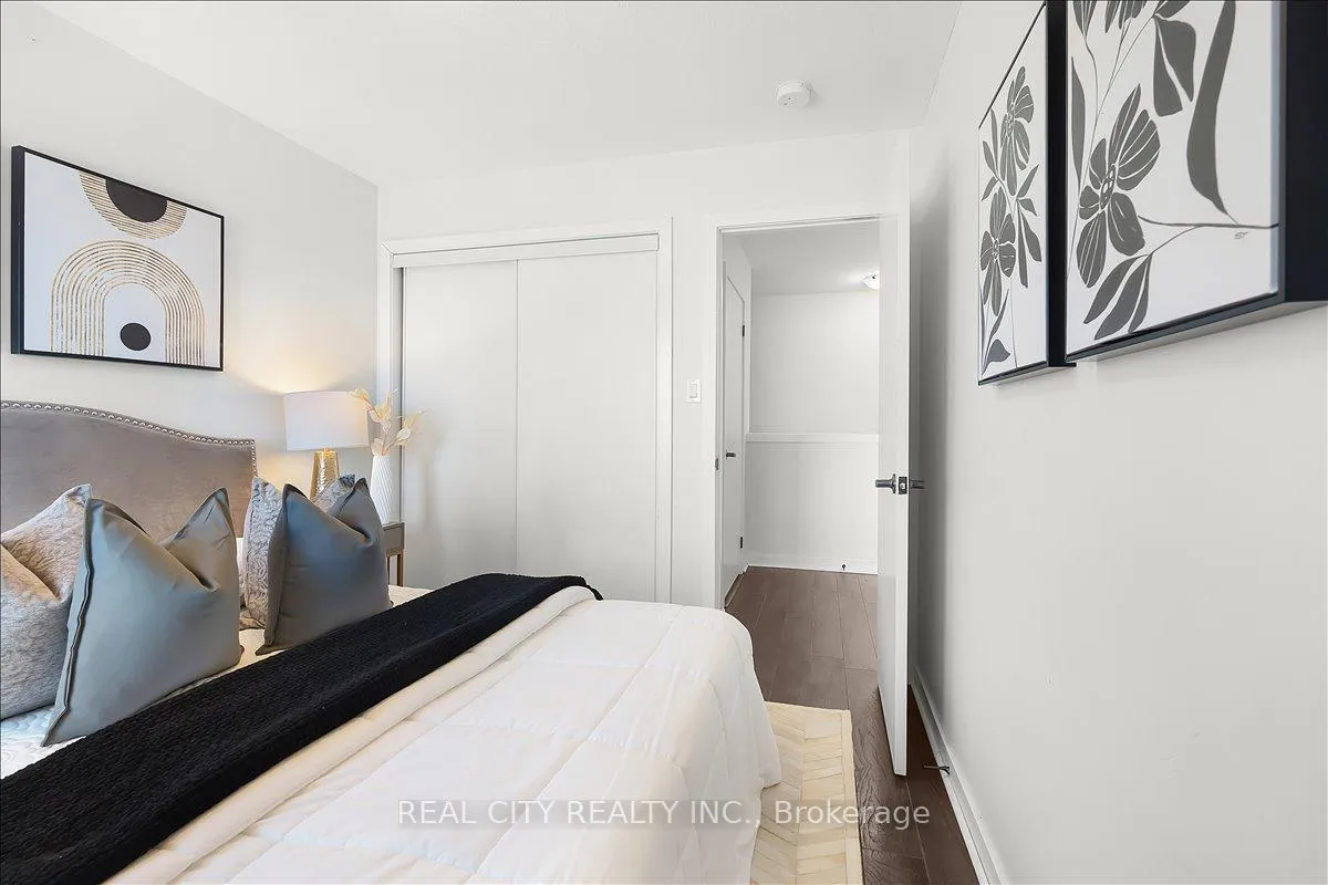Photo 27 of 26 Crafter Crescent, Hamilton, Stoney Creek Mountain — HOMEH
