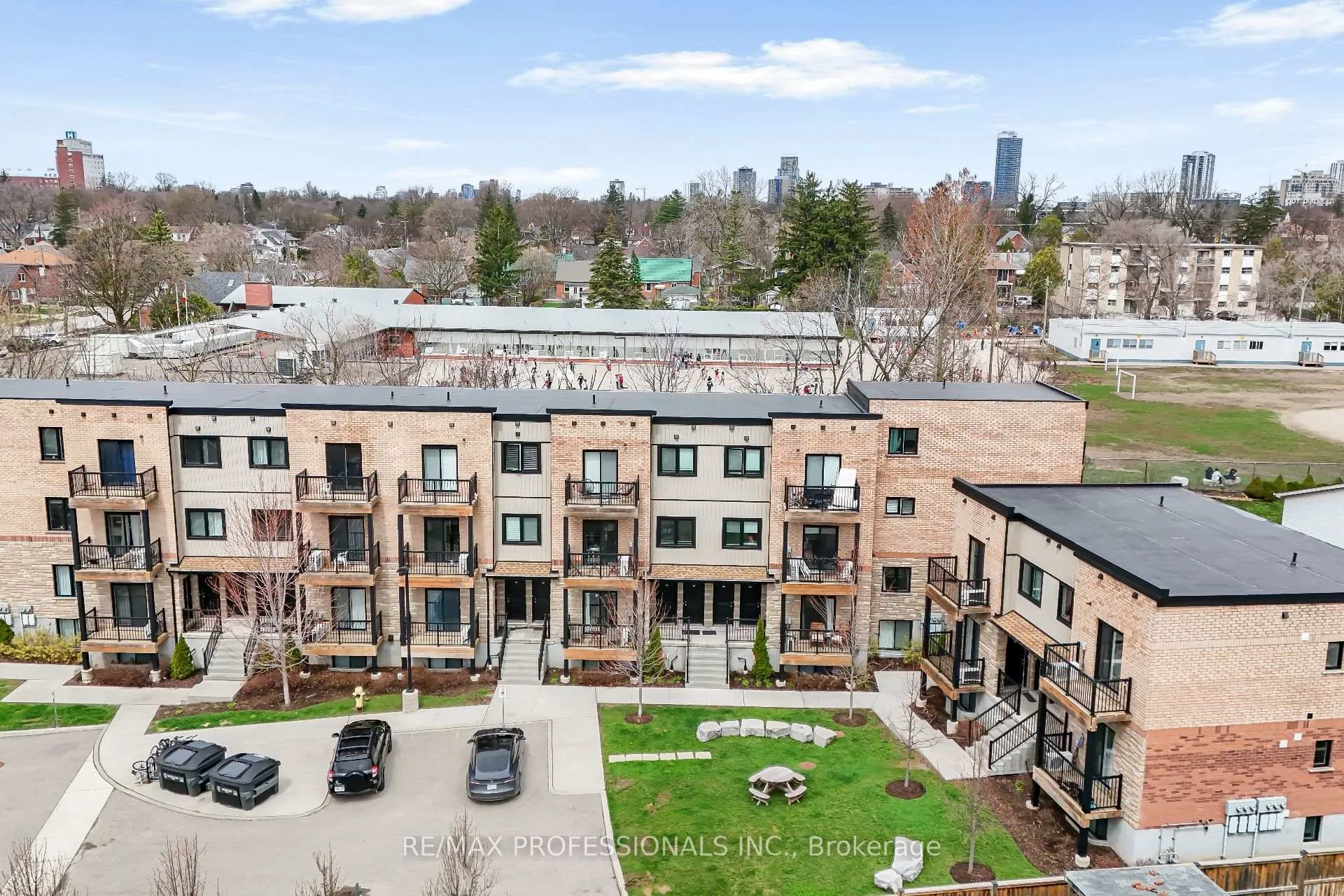 Photo 2 of Unit 7A, 164 Heiman Street, Kitchener, Southdale — HOMEH
