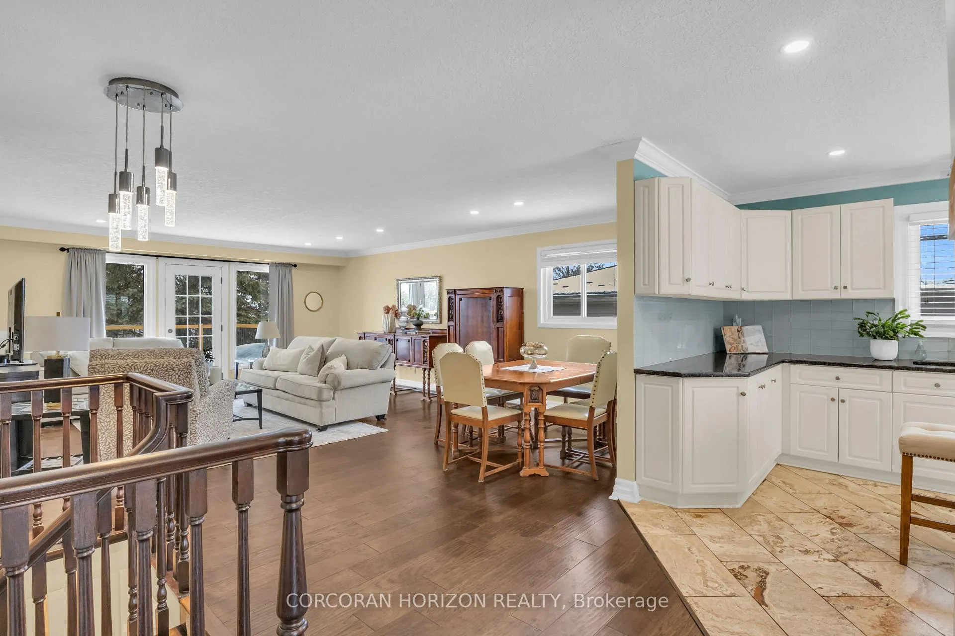 Photo 8 of 197 Autumn Hill Crescent, Kitchener, Forest Heights — HOMEH