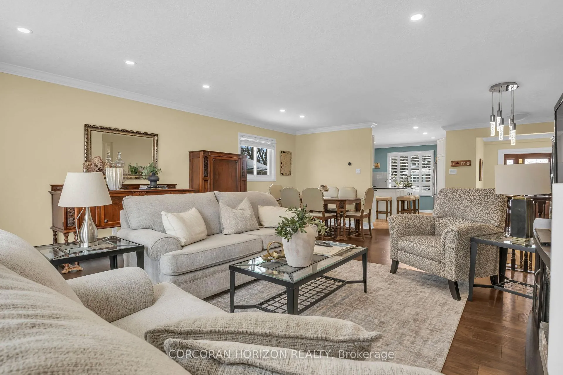 Photo 11 of 197 Autumn Hill Crescent, Kitchener, Forest Heights — HOMEH