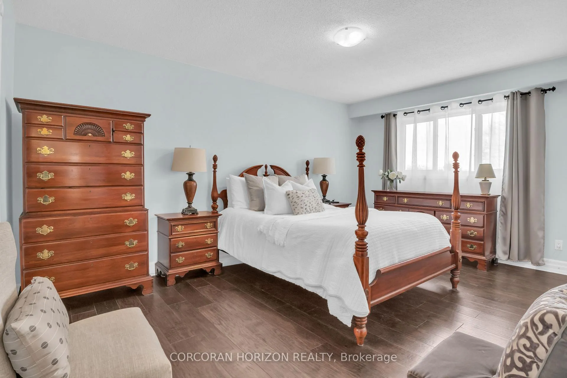 Photo 13 of 197 Autumn Hill Crescent, Kitchener, Forest Heights — HOMEH