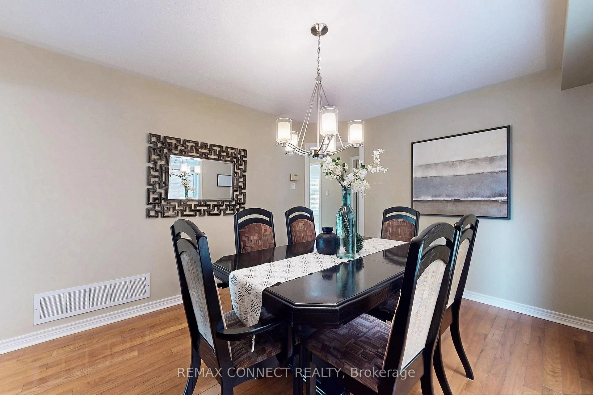 Photo 7 of 111 Dali Crescent, Scarborough, Rouge — HOMEH