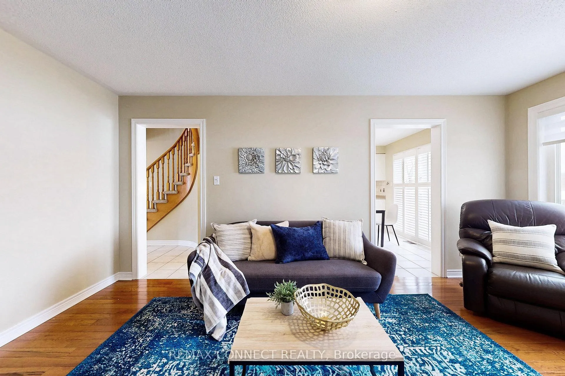 Photo 10 of 111 Dali Crescent, Scarborough, Rouge — HOMEH
