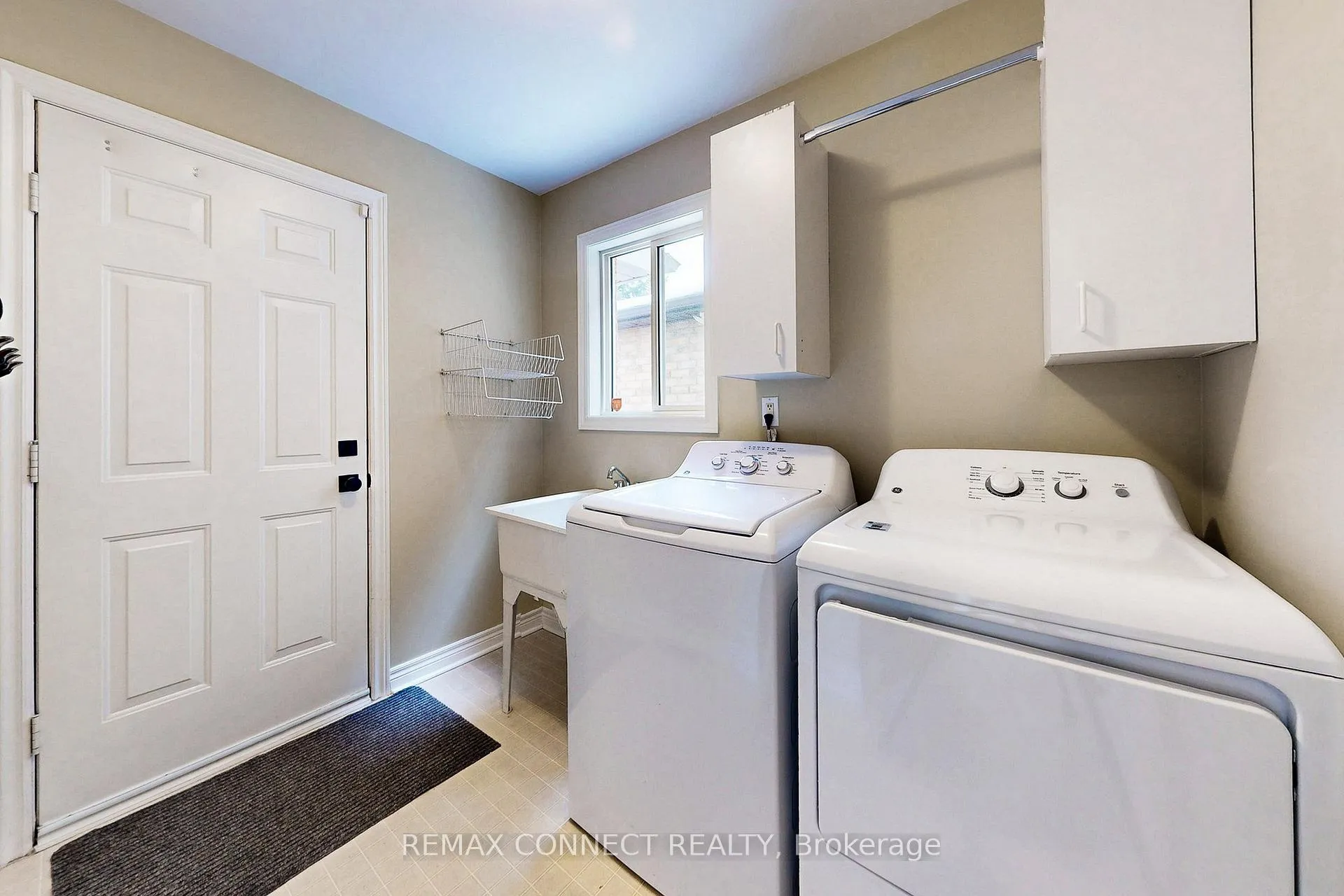 Photo 19 of 111 Dali Crescent, Scarborough, Rouge — HOMEH