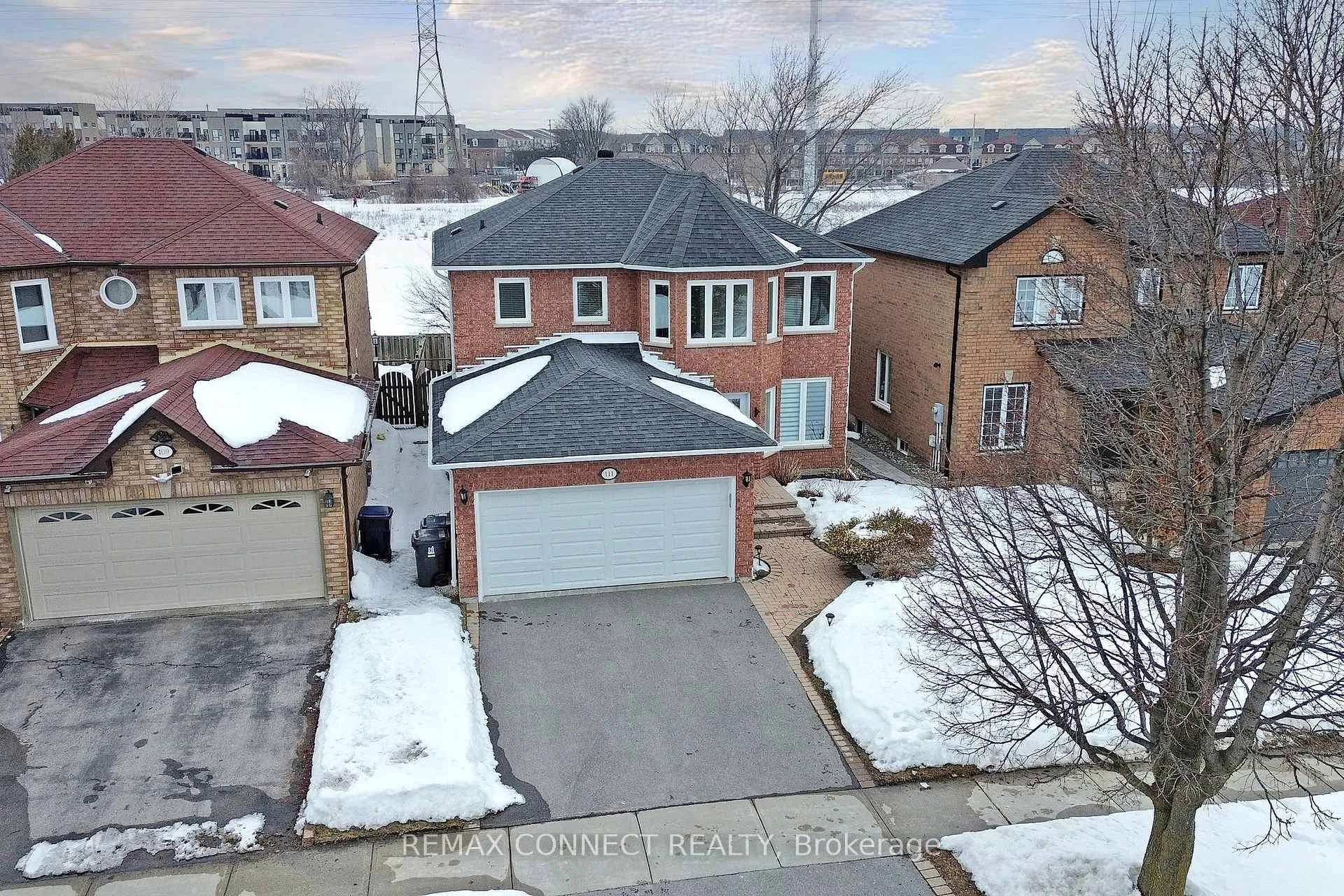 Photo 47 of 111 Dali Crescent, Scarborough, Rouge — HOMEH