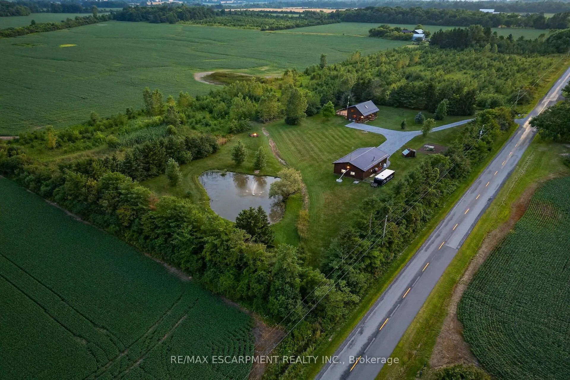 Photo 2 of 526 2nd Line, Haldimand — HOMEH