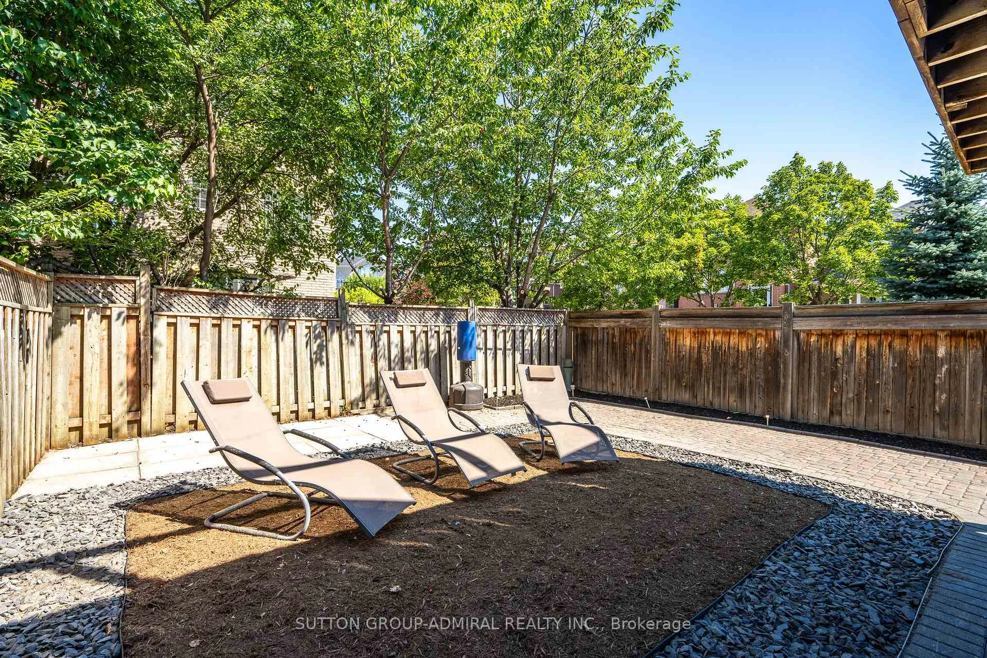Photo 26 of 113 Sassafras Circle, Vaughan, Patterson — HOMEH