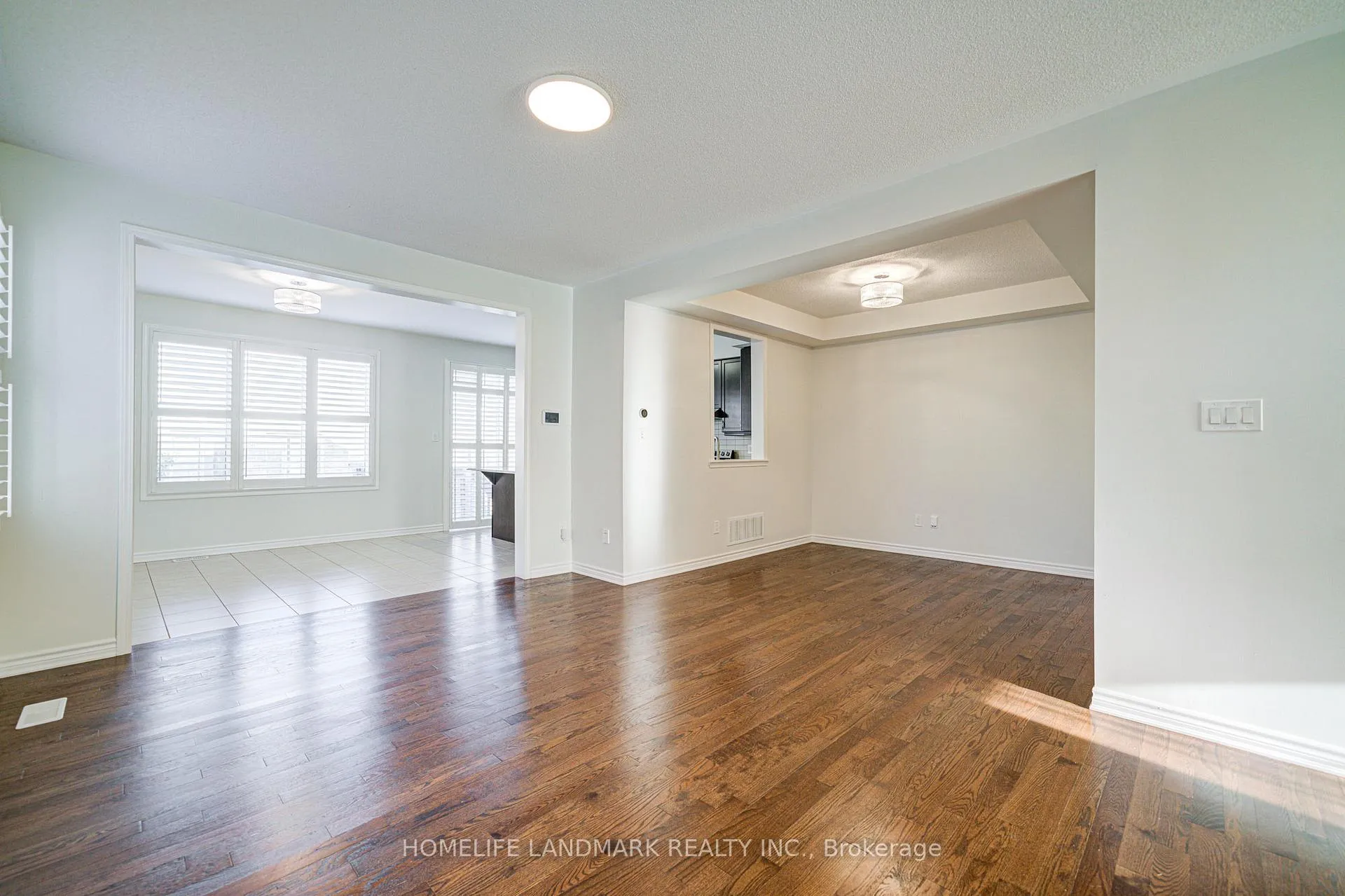 Photo 6 of 1391 Whitney Terrace, Milton, Ford — HOMEH