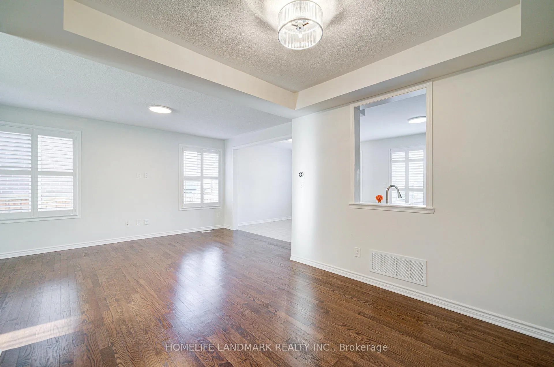 Photo 9 of 1391 Whitney Terrace, Milton, Ford — HOMEH