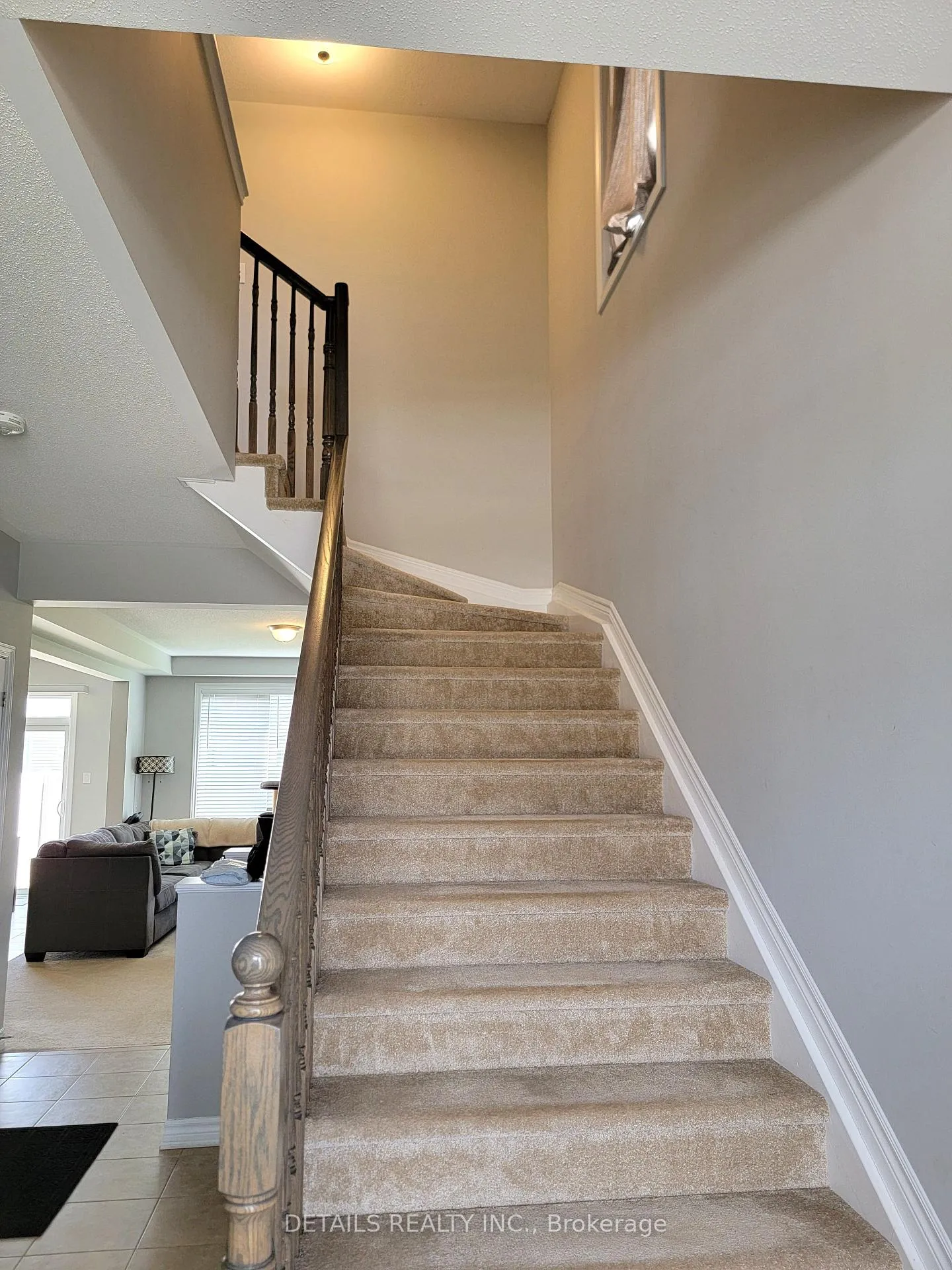 Photo 13 of 214 Cranesbill Road, Ottawa, Kanata - Emerald Meadows/Trailwest — HOMEH