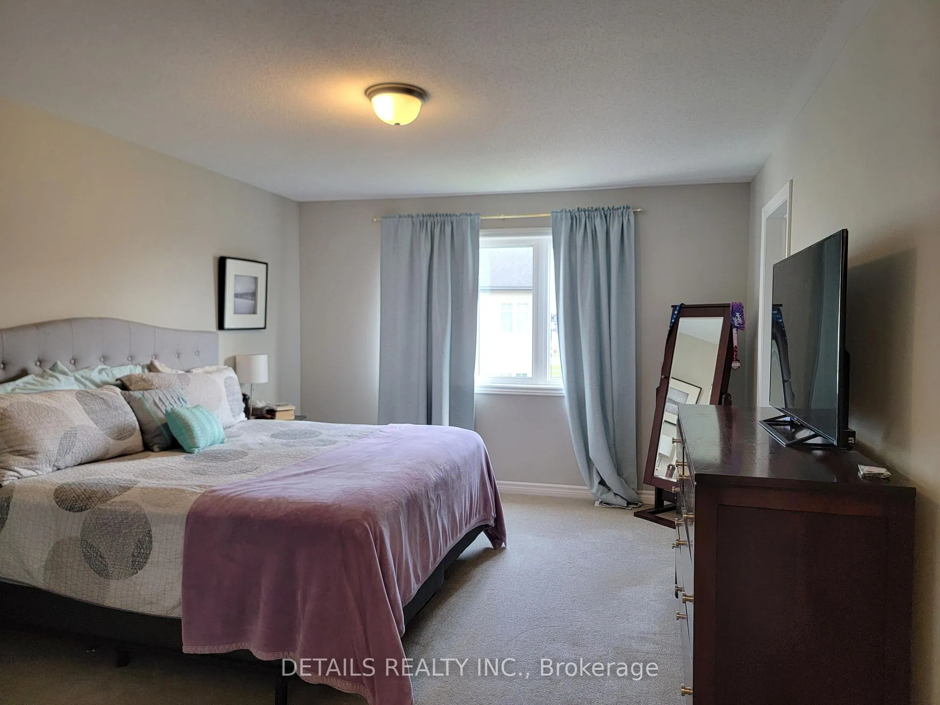 Photo 15 of 214 Cranesbill Road, Ottawa, Kanata - Emerald Meadows/Trailwest — HOMEH