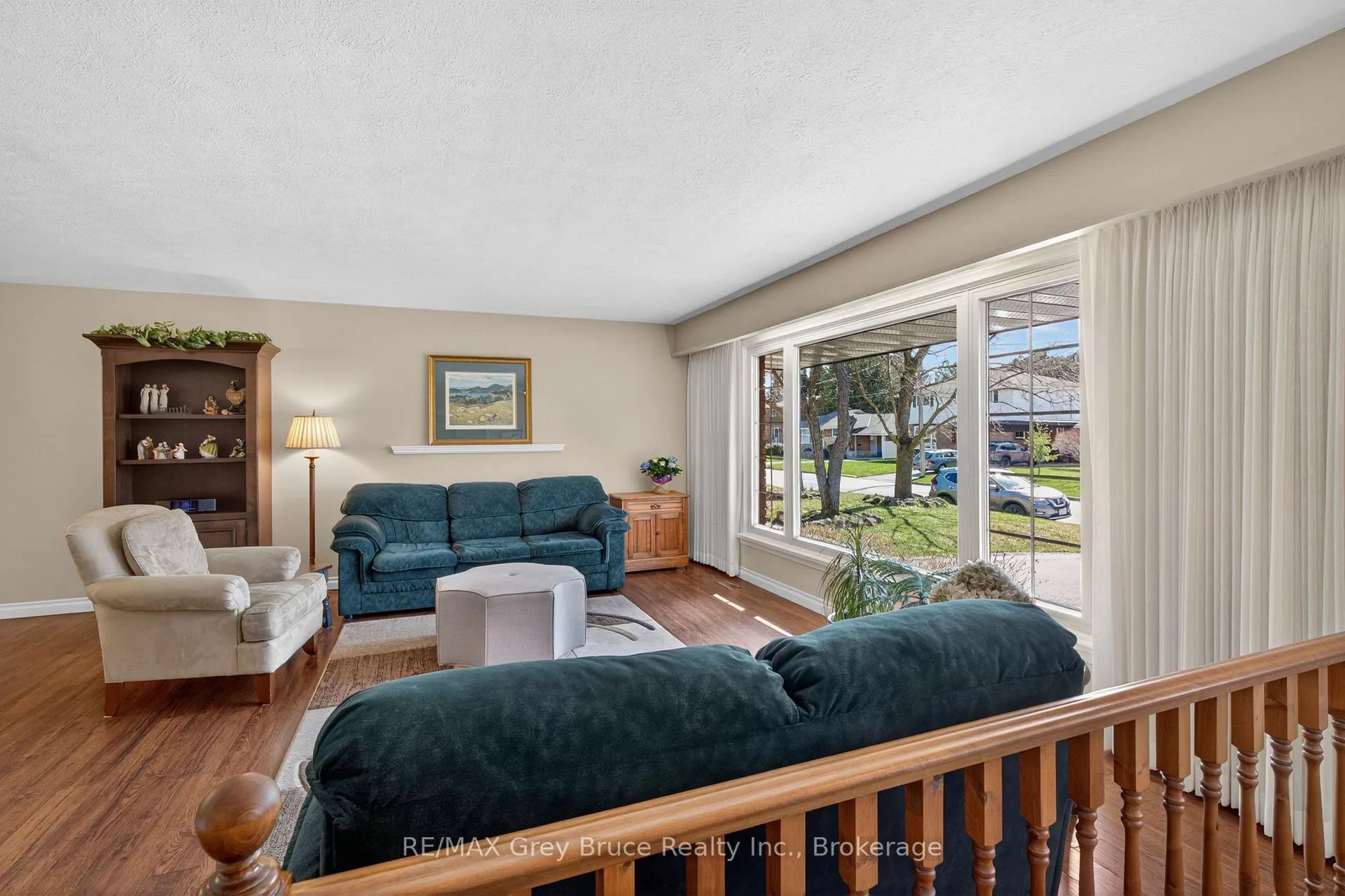 Photo 18 of 331 8th Avenue E, Owen Sound — HOMEH