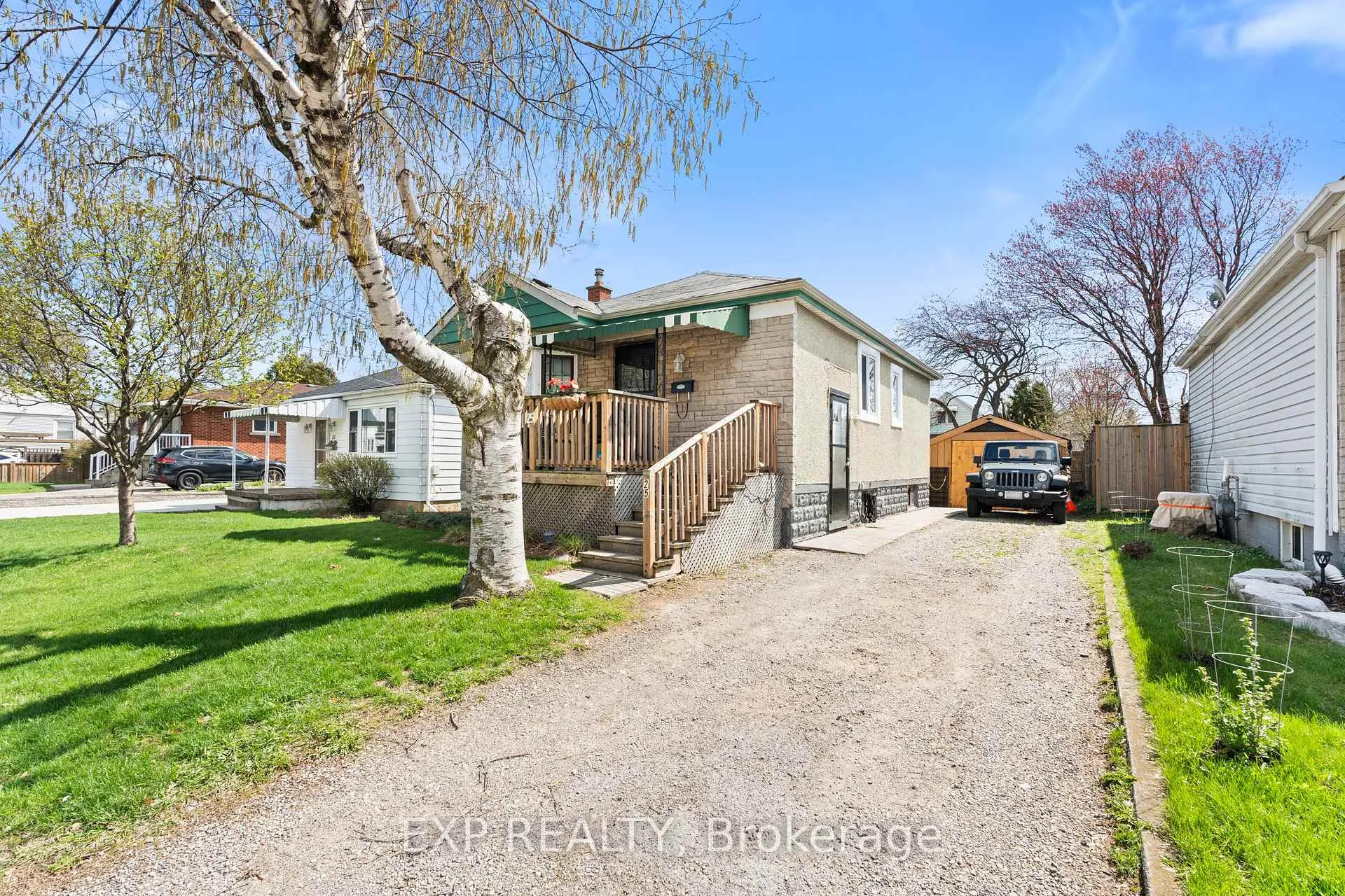 Photo 2 of 25 East 39th Street, Hamilton, Raleigh — HOMEH