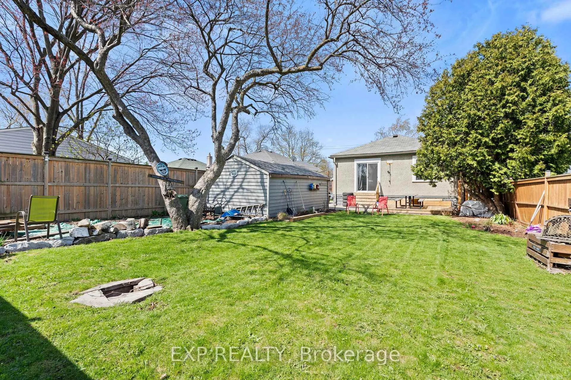 Photo 15 of 25 East 39th Street, Hamilton, Raleigh — HOMEH