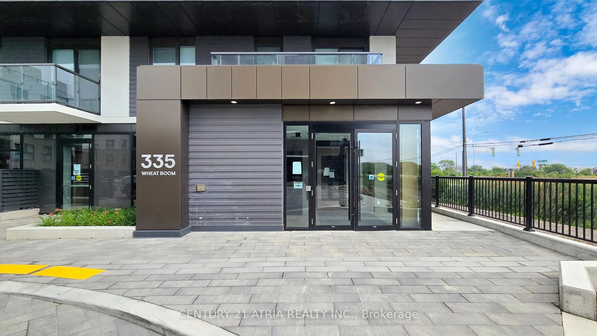 Photo 3 of Unit 101, 335 Wheat Boom Drive, Oakville, Joshua Meadows — HOMEH