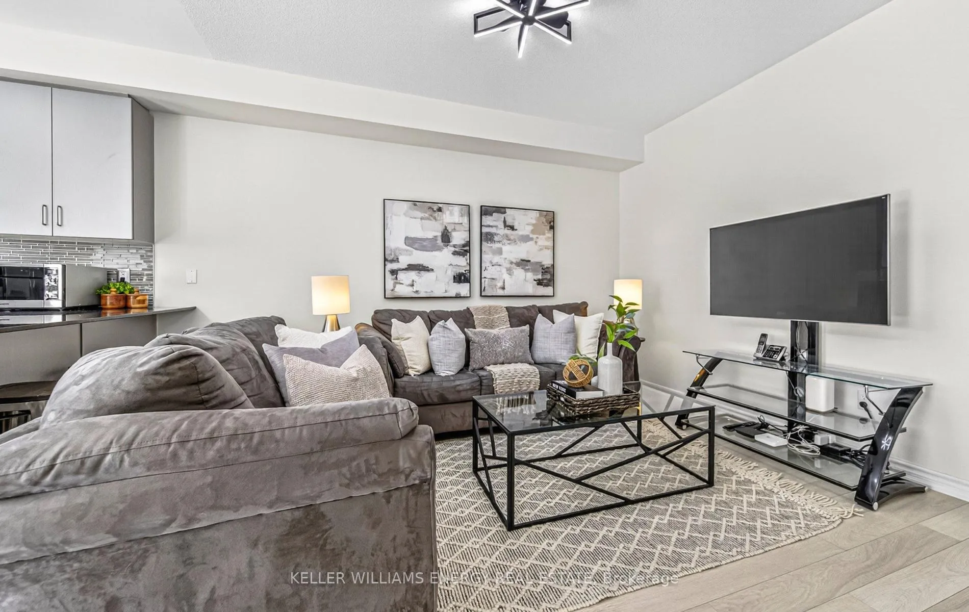 Photo 8 of 32 Kantium Way, Whitby, Pringle Creek — HOMEH