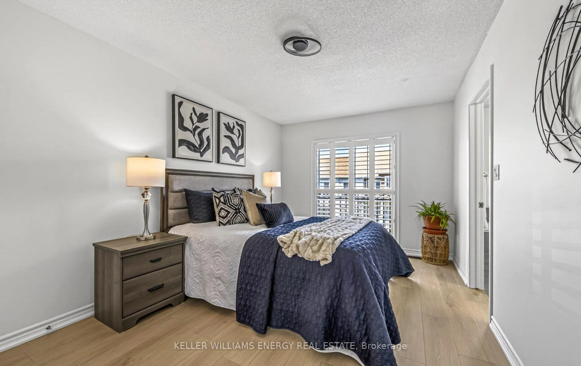 Photo 24 of 32 Kantium Way, Whitby, Pringle Creek — HOMEH