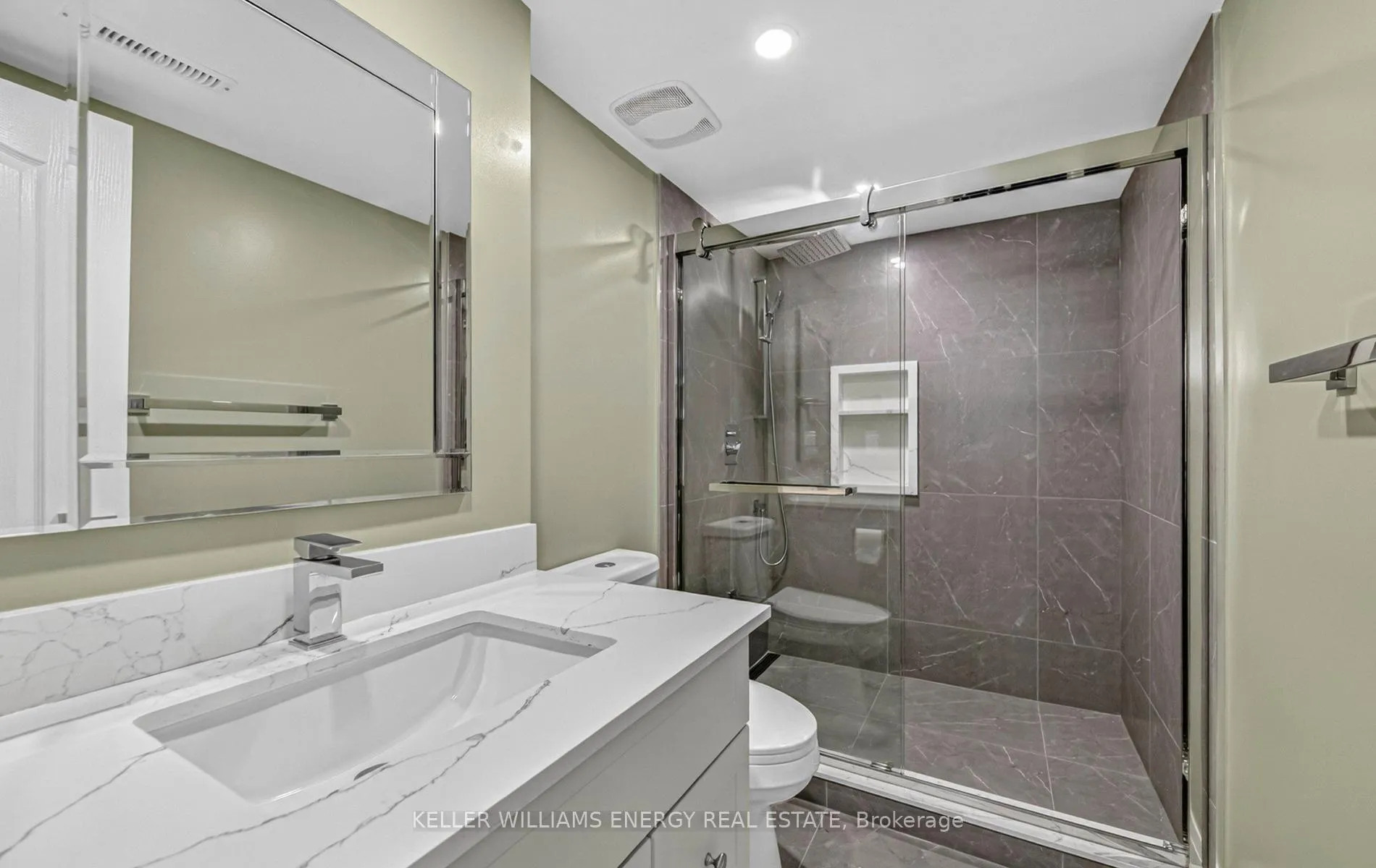 Photo 32 of 32 Kantium Way, Whitby, Pringle Creek — HOMEH