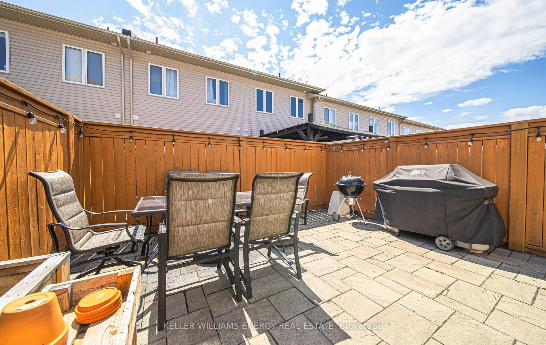 Photo 34 of 32 Kantium Way, Whitby, Pringle Creek — HOMEH