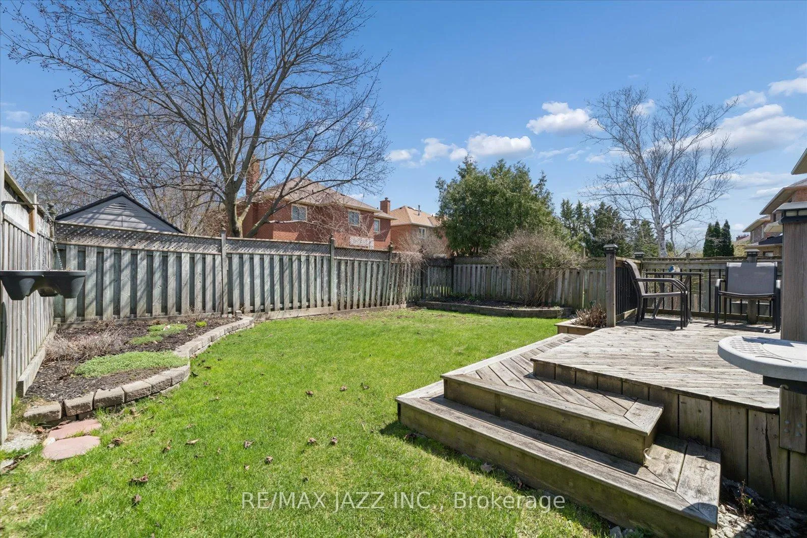 Photo 28 of 47 Waller Street, Whitby, Rolling Acres — HOMEH