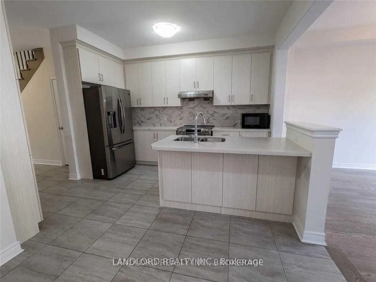 Photo 3 of 3301 Jacob Way, Oakville, Glenorchy — HOMEH
