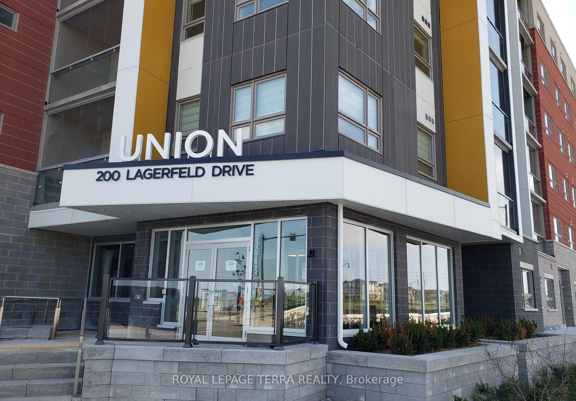 Photo 1 of Unit 320, 200 Lagerfield Drive, Brampton, Credit Valley — HOMEH