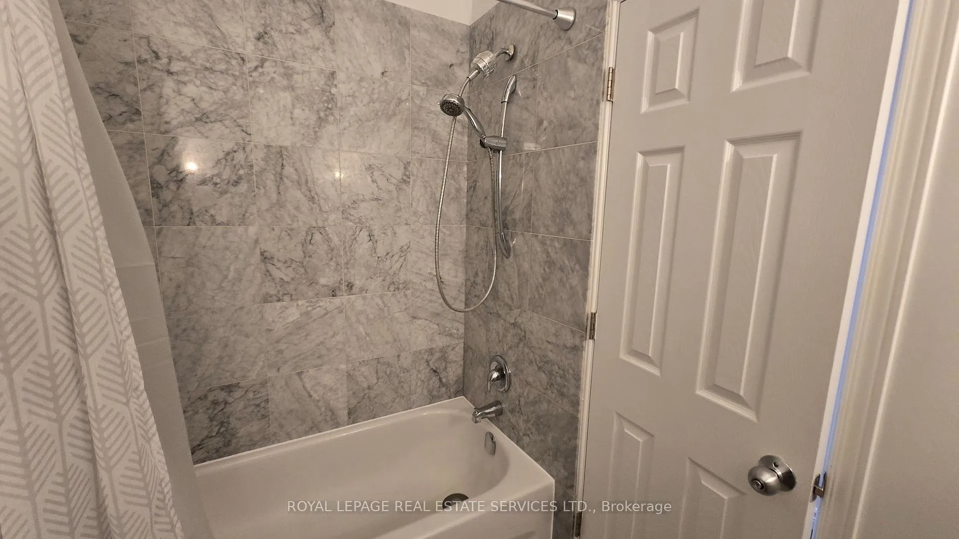 Photo 11 of Unit 2, 120 Pembroke Street, Toronto, Moss Park — HOMEH