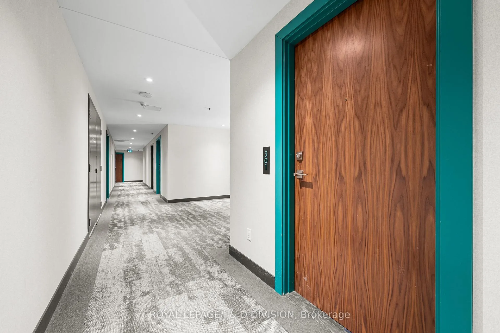 Photo 4 of Unit 301, 665 Queen Street E, Toronto, South Riverdale — HOMEH