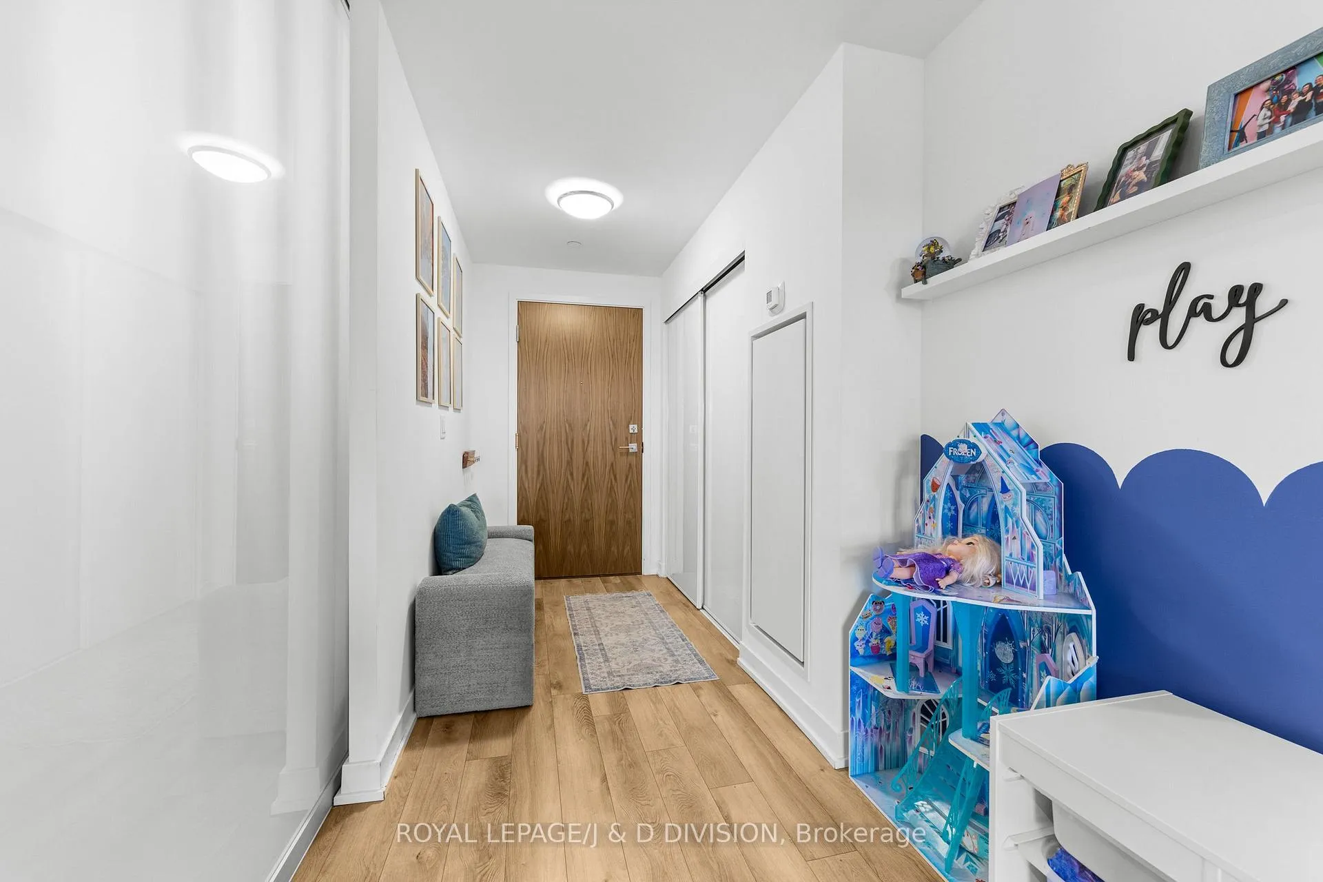 Photo 7 of Unit 301, 665 Queen Street E, Toronto, South Riverdale — HOMEH