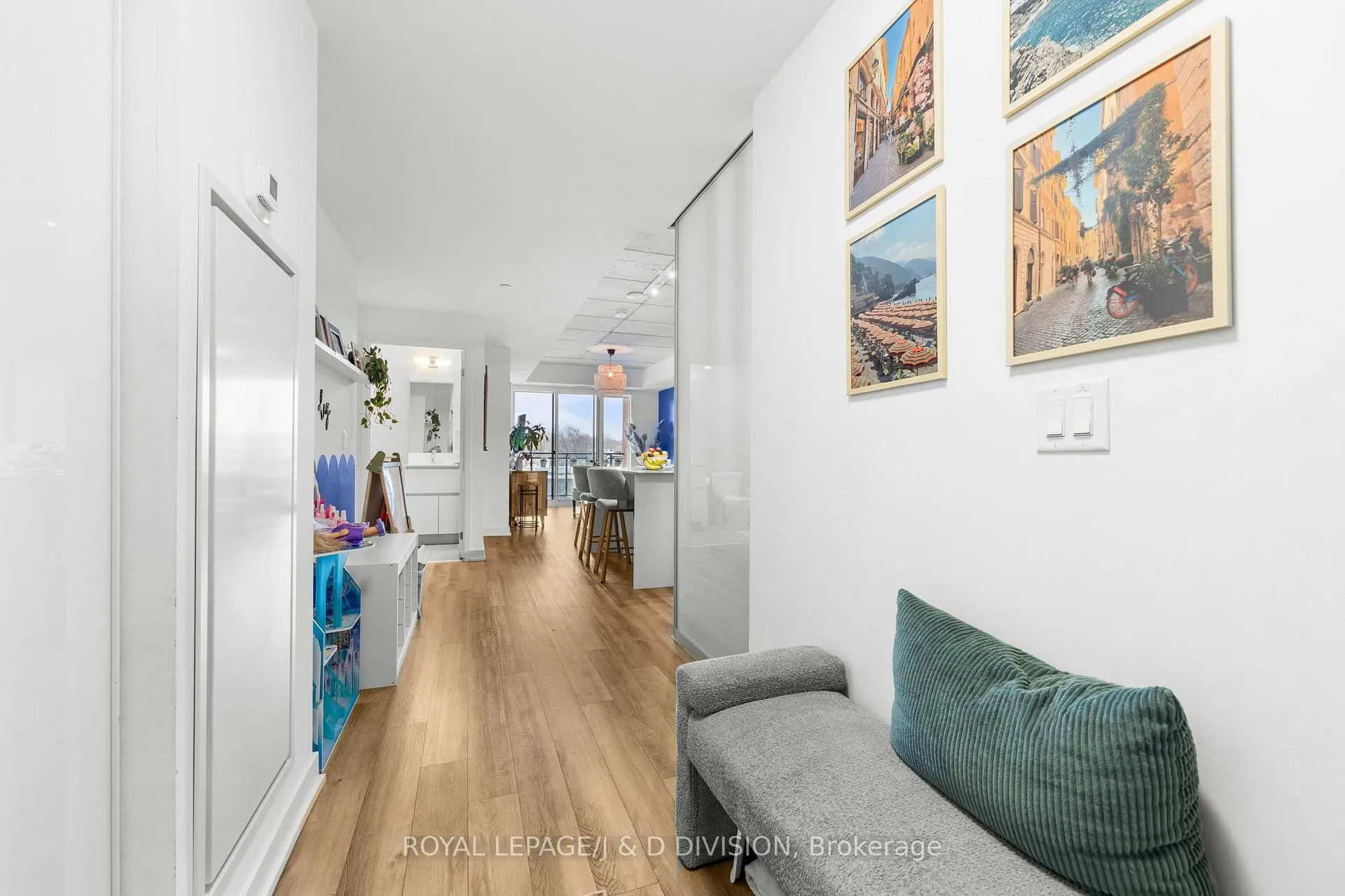 Photo 9 of Unit 301, 665 Queen Street E, Toronto, South Riverdale — HOMEH