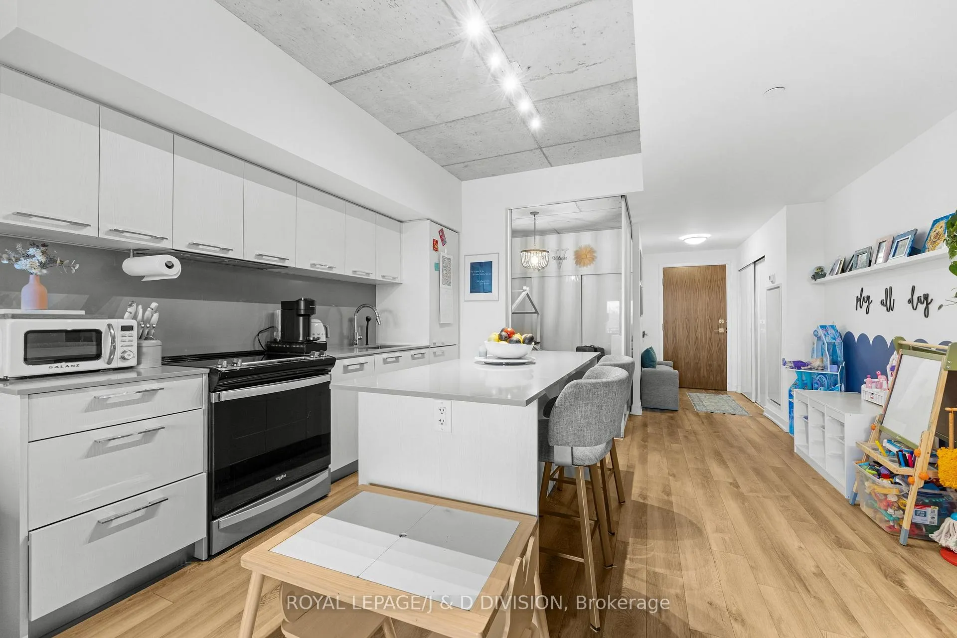 Photo 16 of Unit 301, 665 Queen Street E, Toronto, South Riverdale — HOMEH