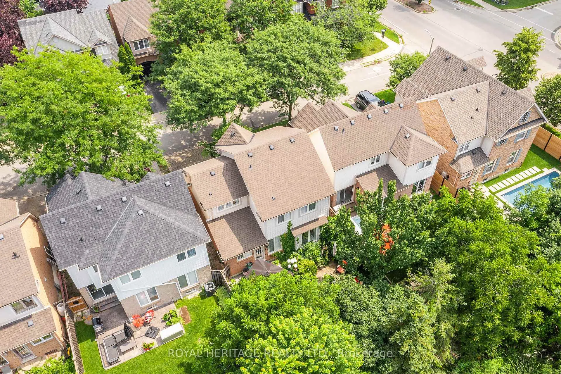 Photo 21 of 2158 Birchleaf Lane, Burlington, Orchard — HOMEH