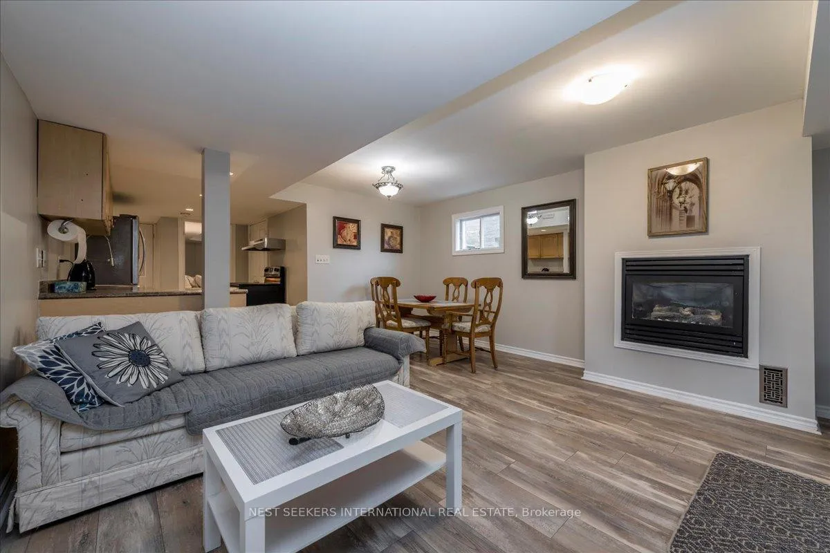 Photo 2 of 100 Jessica Lower LVL Drive, Barrie, Painswick South — HOMEH
