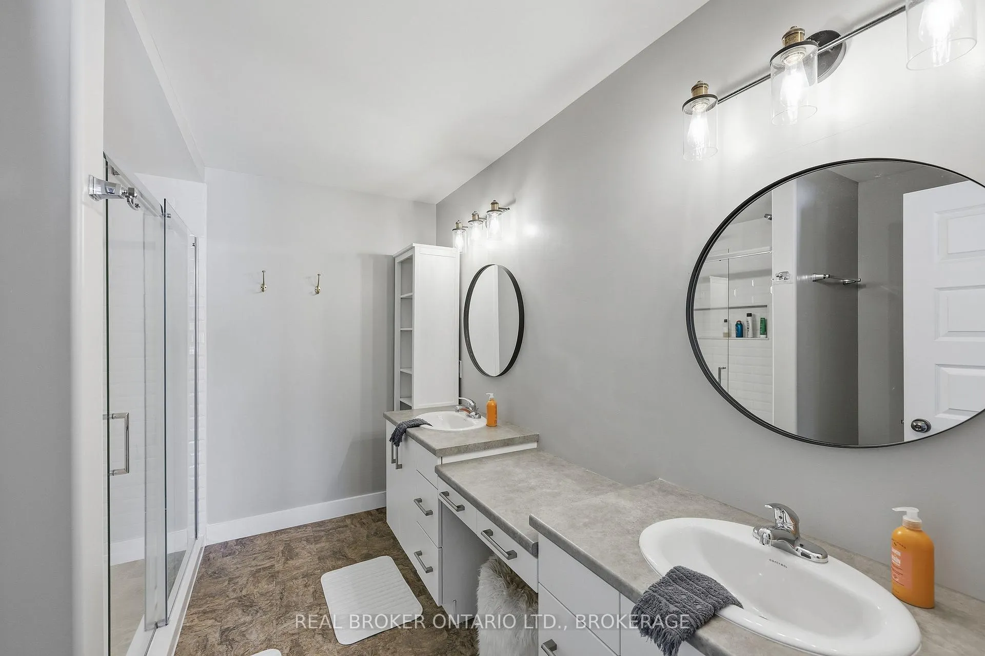 Photo 32 of 221 Clipper Court, Kingston, Kingston East (Incl Barret Crt) — HOMEH