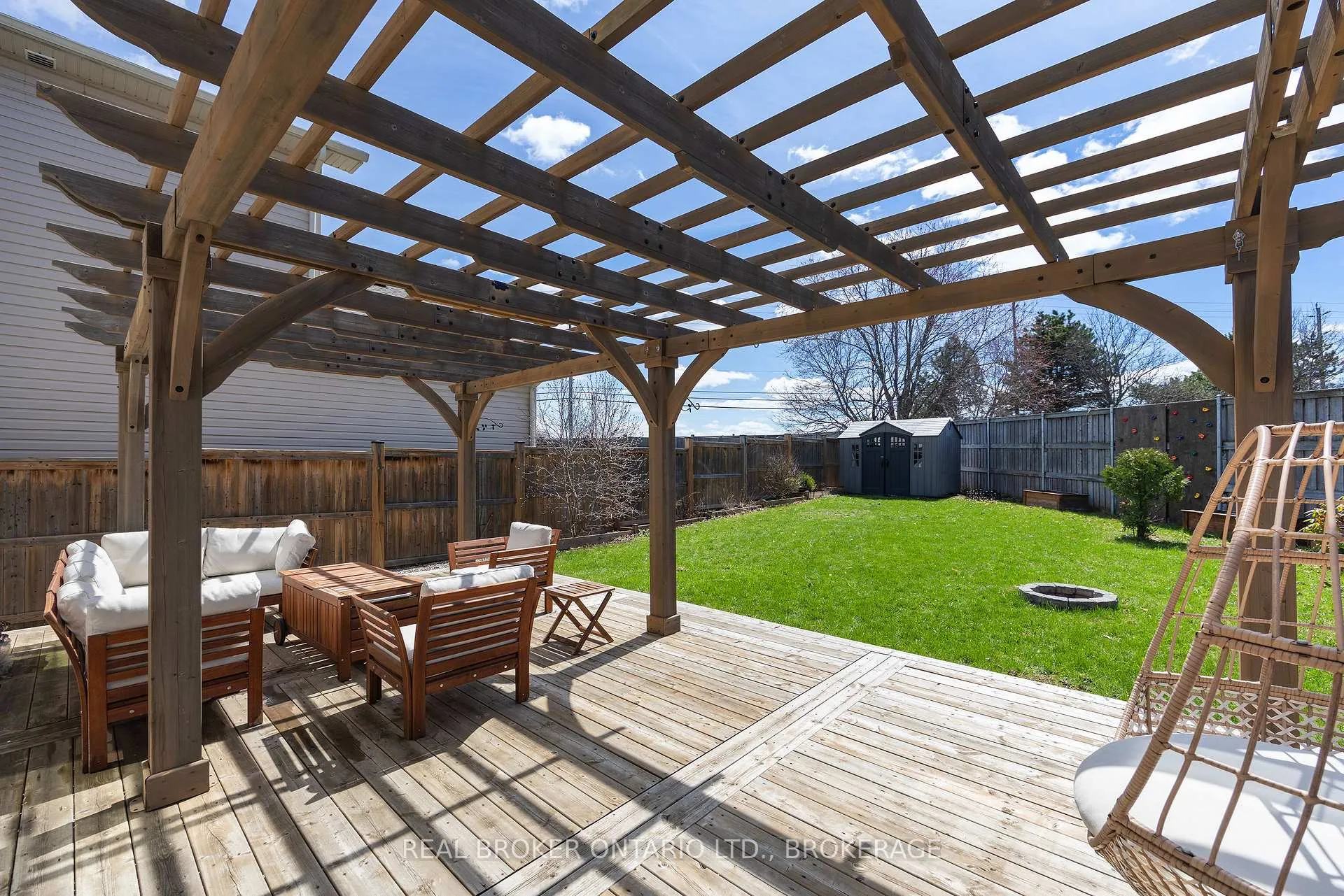 Photo 41 of 221 Clipper Court, Kingston, Kingston East (Incl Barret Crt) — HOMEH